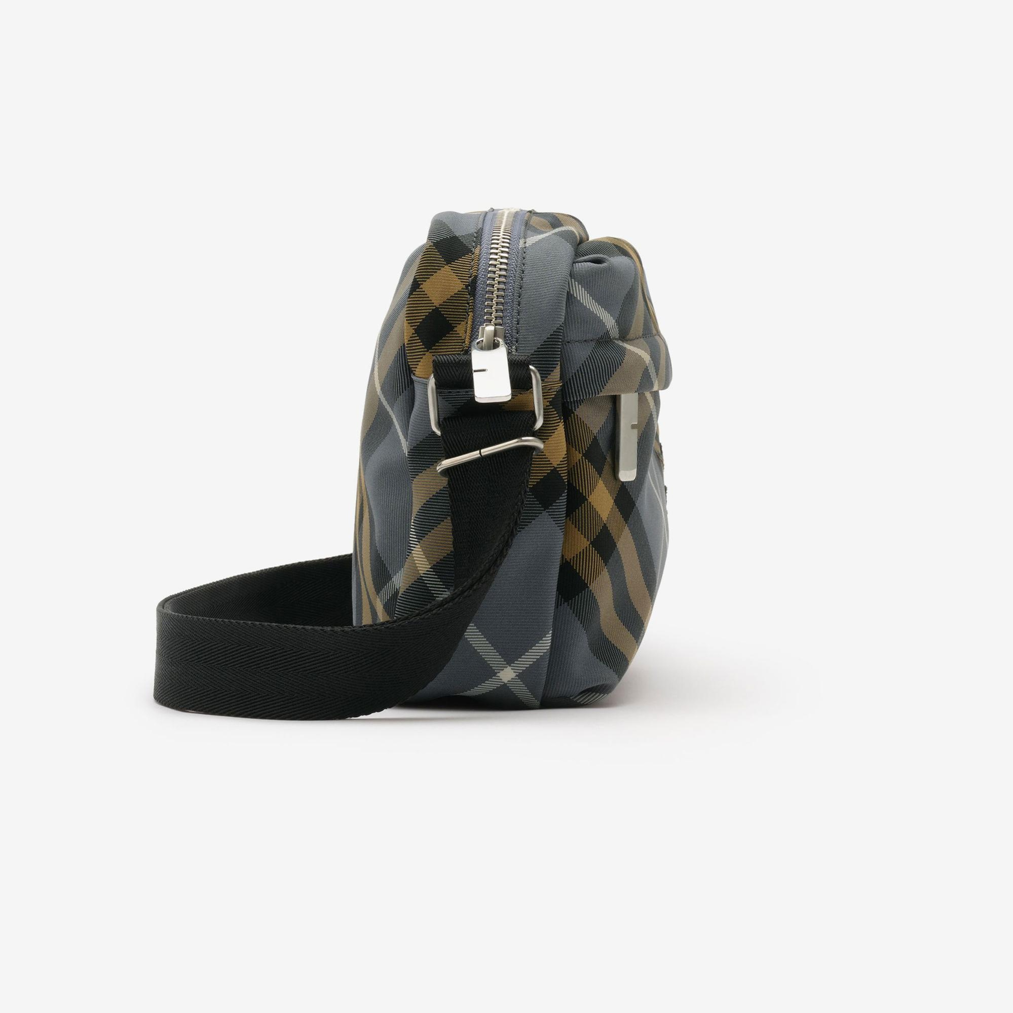 Burberry Small Check Crossbody Erkek Mavi Omuz Çantası