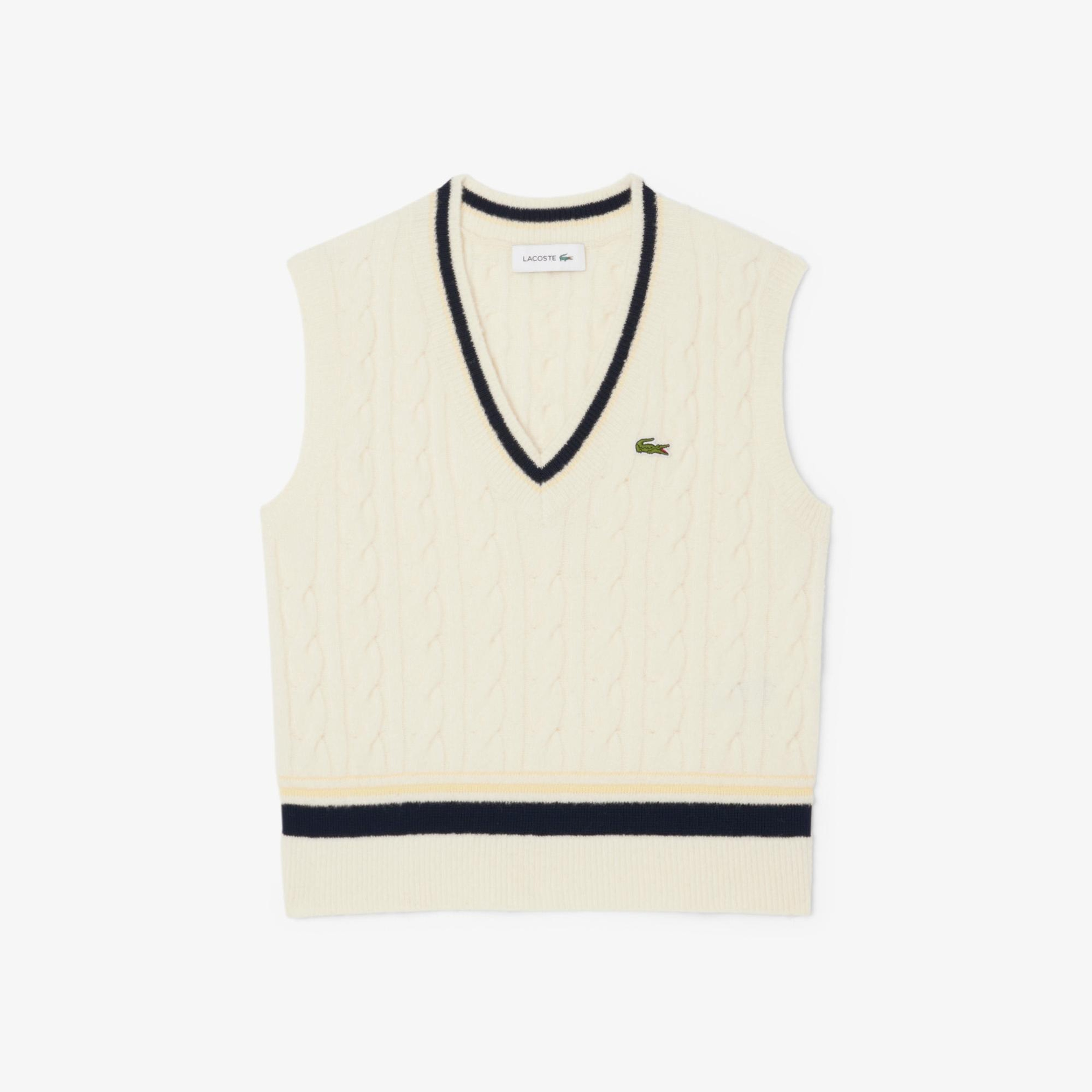 Lacoste Kadın Classic Fit V Yaka Krem Süveter