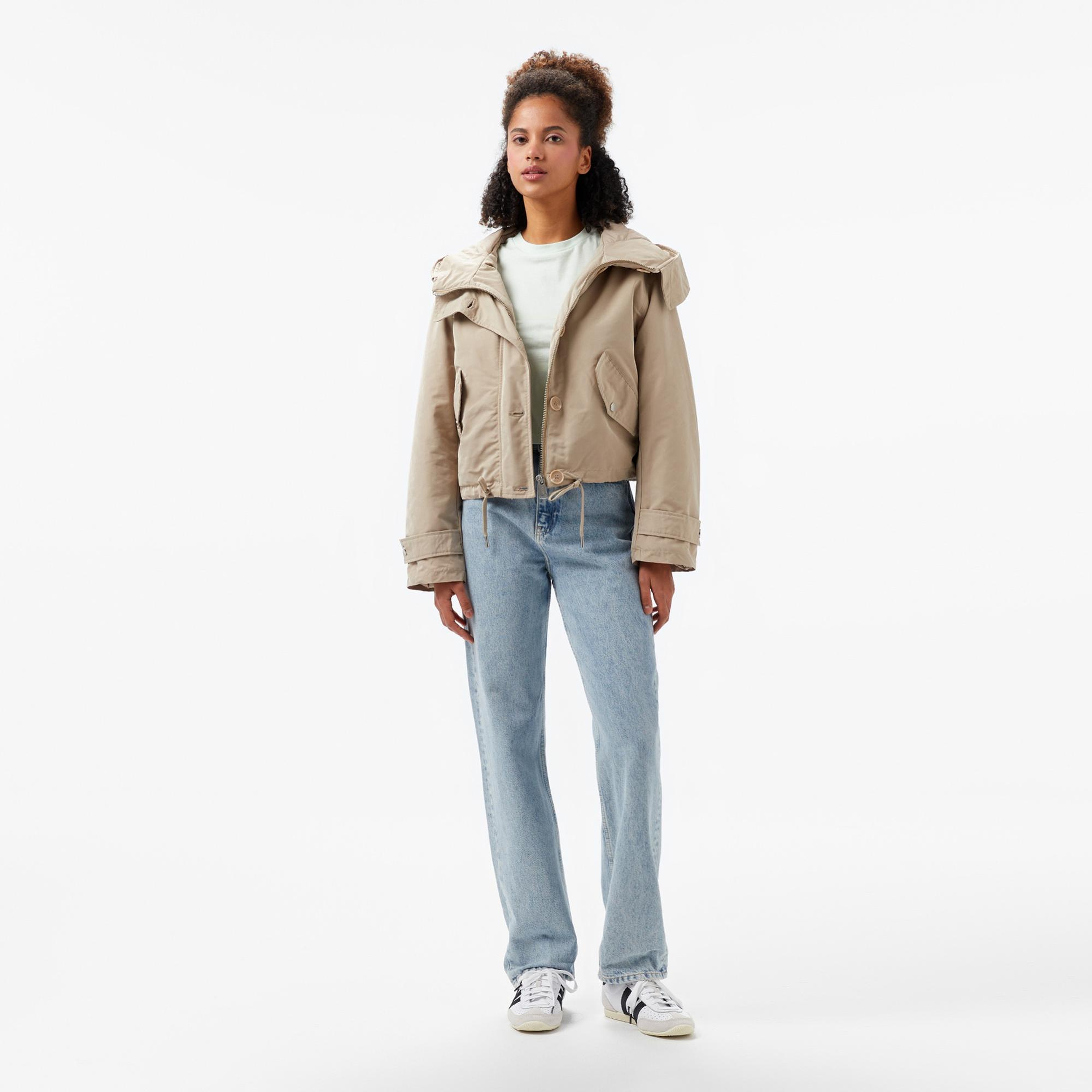 Guess Nora Cropped Canvas Kadın Bej Parka Mont