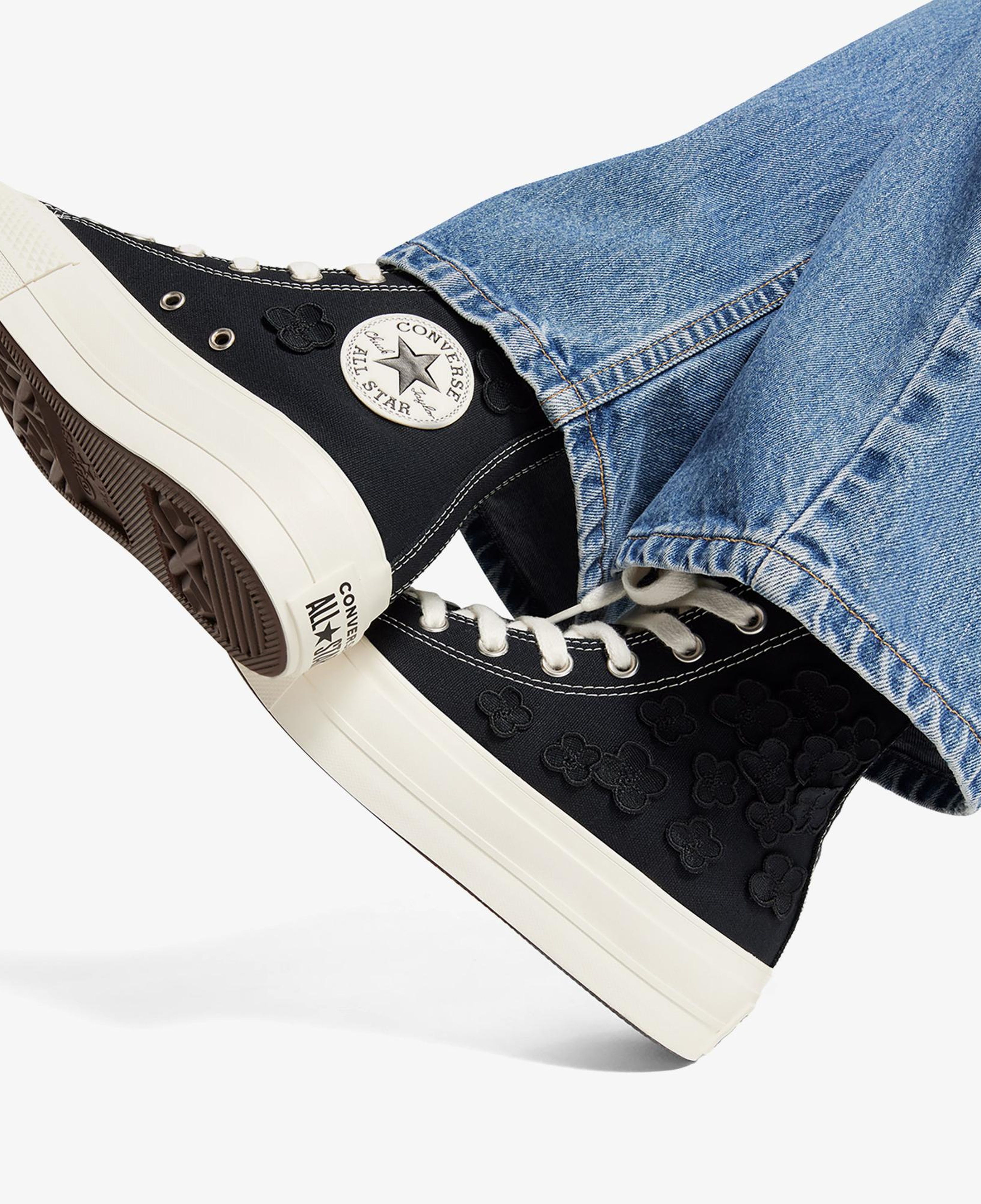 Converse Chuck Taylor All Star Lift 3D Flowers Kadın Siyah Sneaker