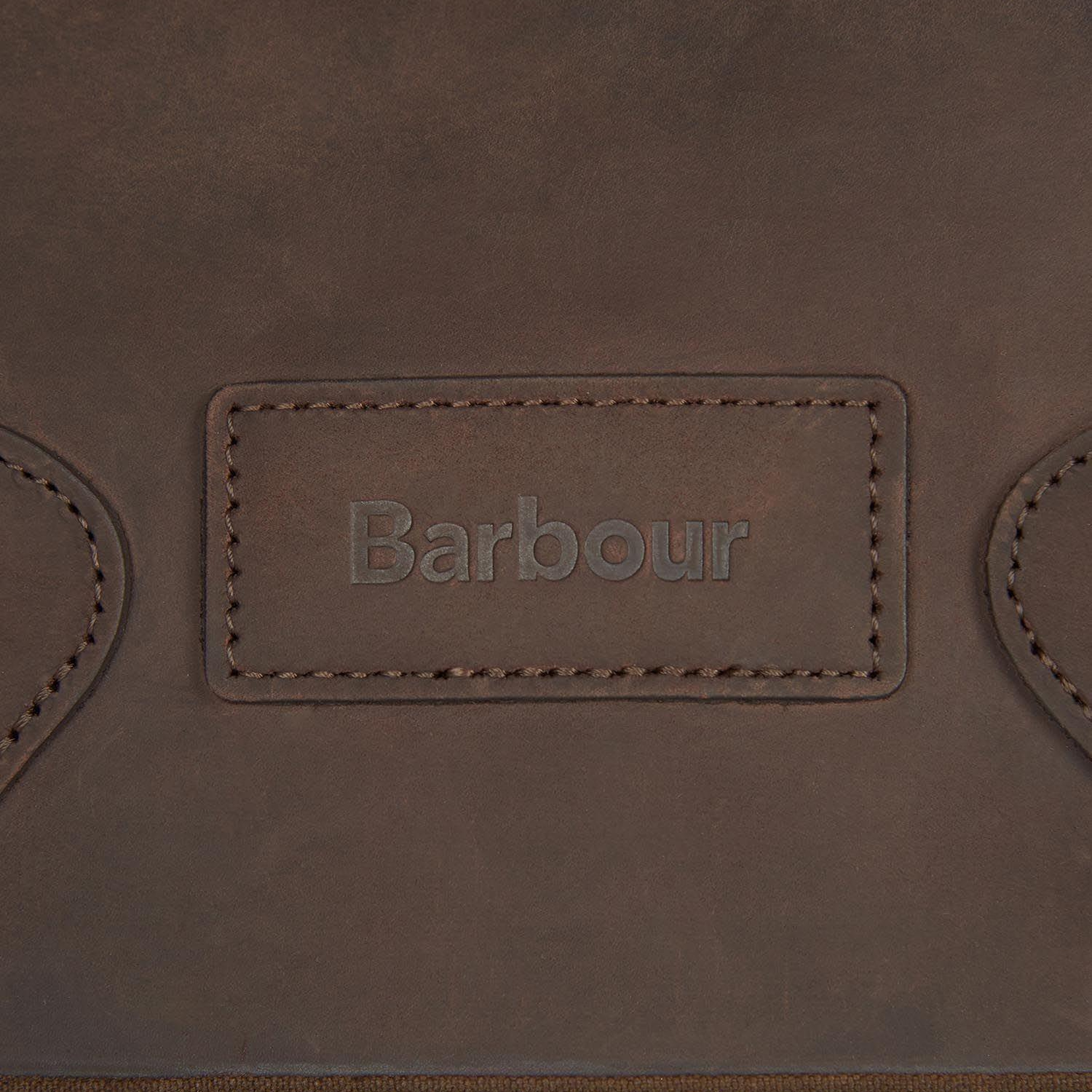 Barbour Yağlı Deri Tarras Postacı Çantası