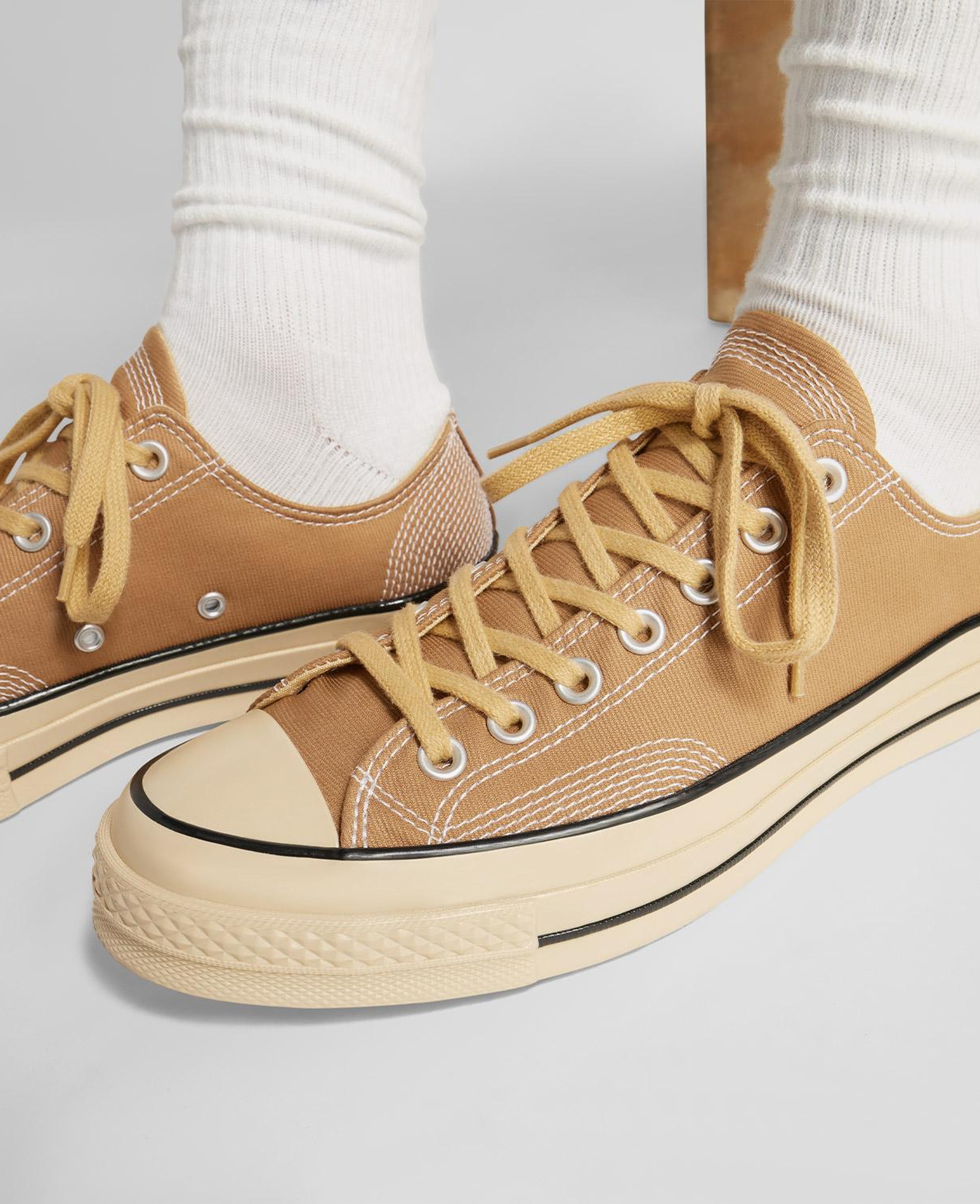 Converse Chuck 70 Multi-Stitch Unisex Bej Sneaker