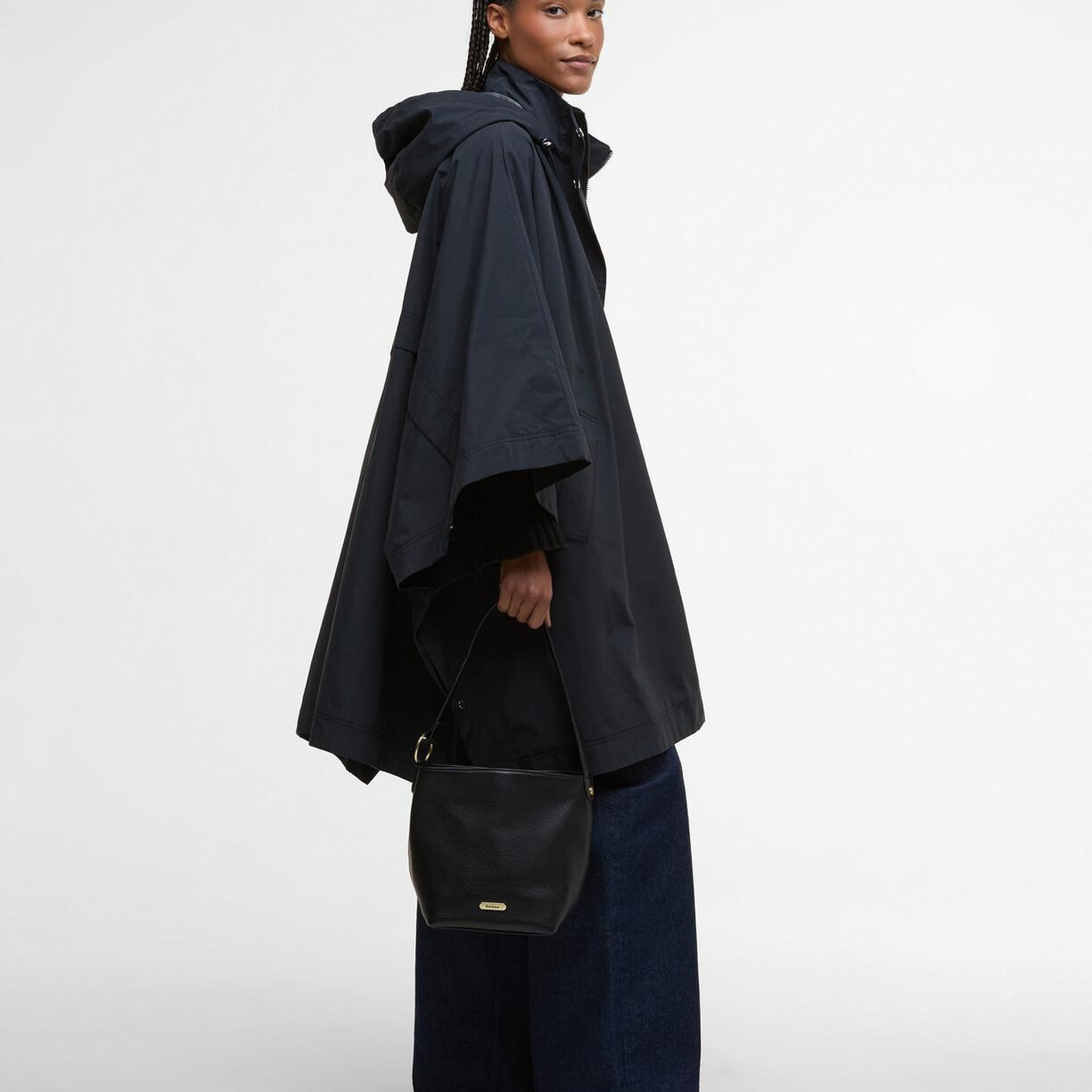 Barbour Cedar Deri Bucket Çanta