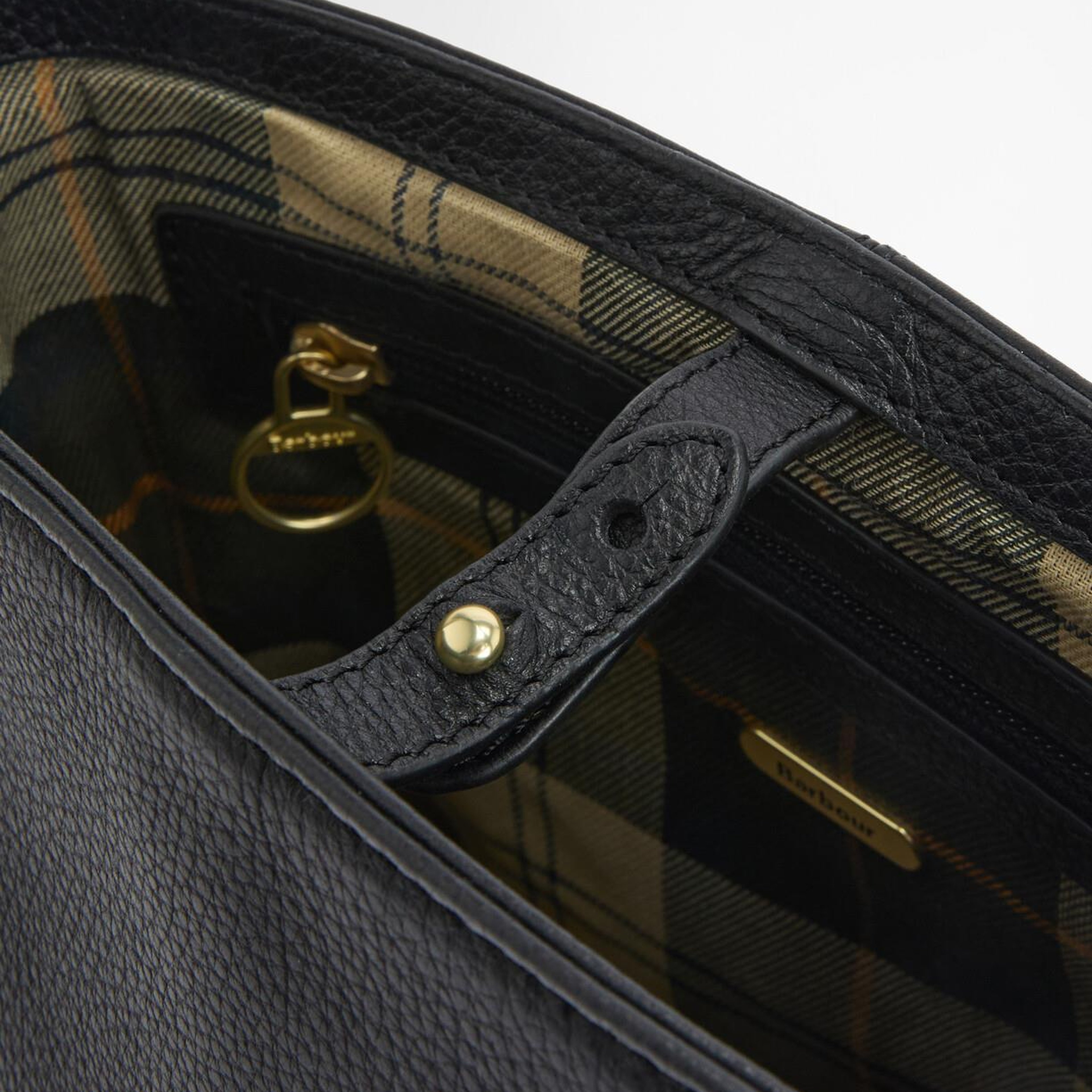 Barbour Cedar Deri Bucket Çanta