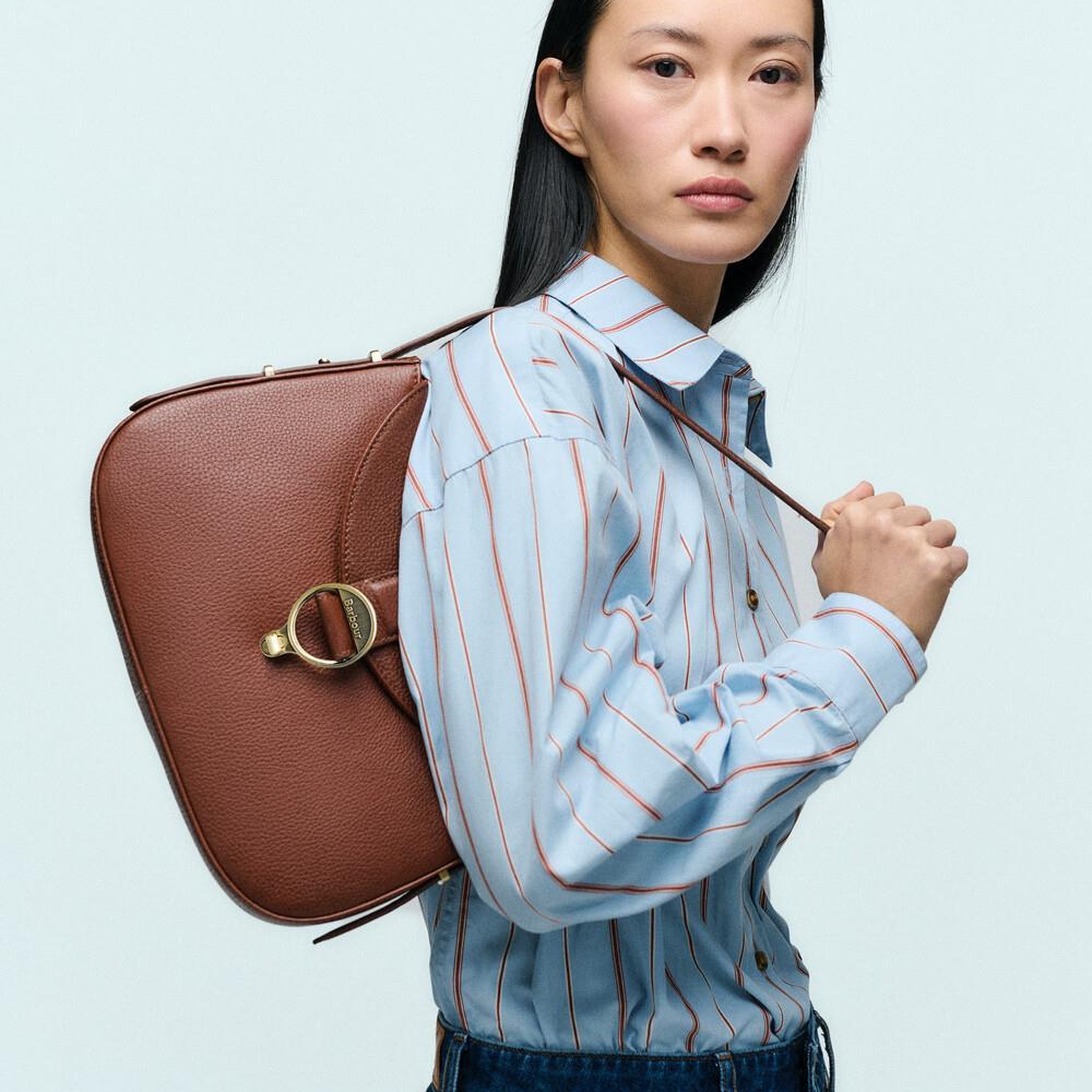 Barbour Alder Deri Kol Çantasıı