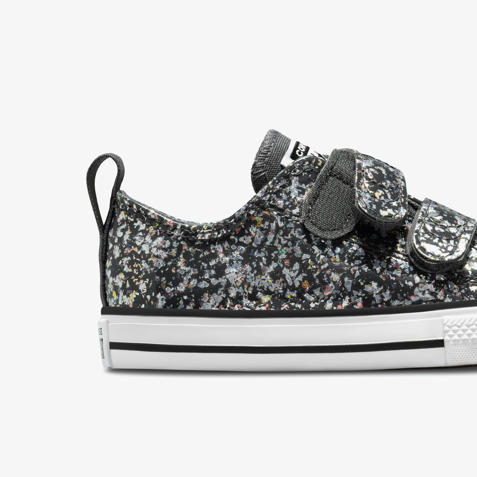 Converse Chuck Taylor All Star 2V Çocuk Gri Sneaker