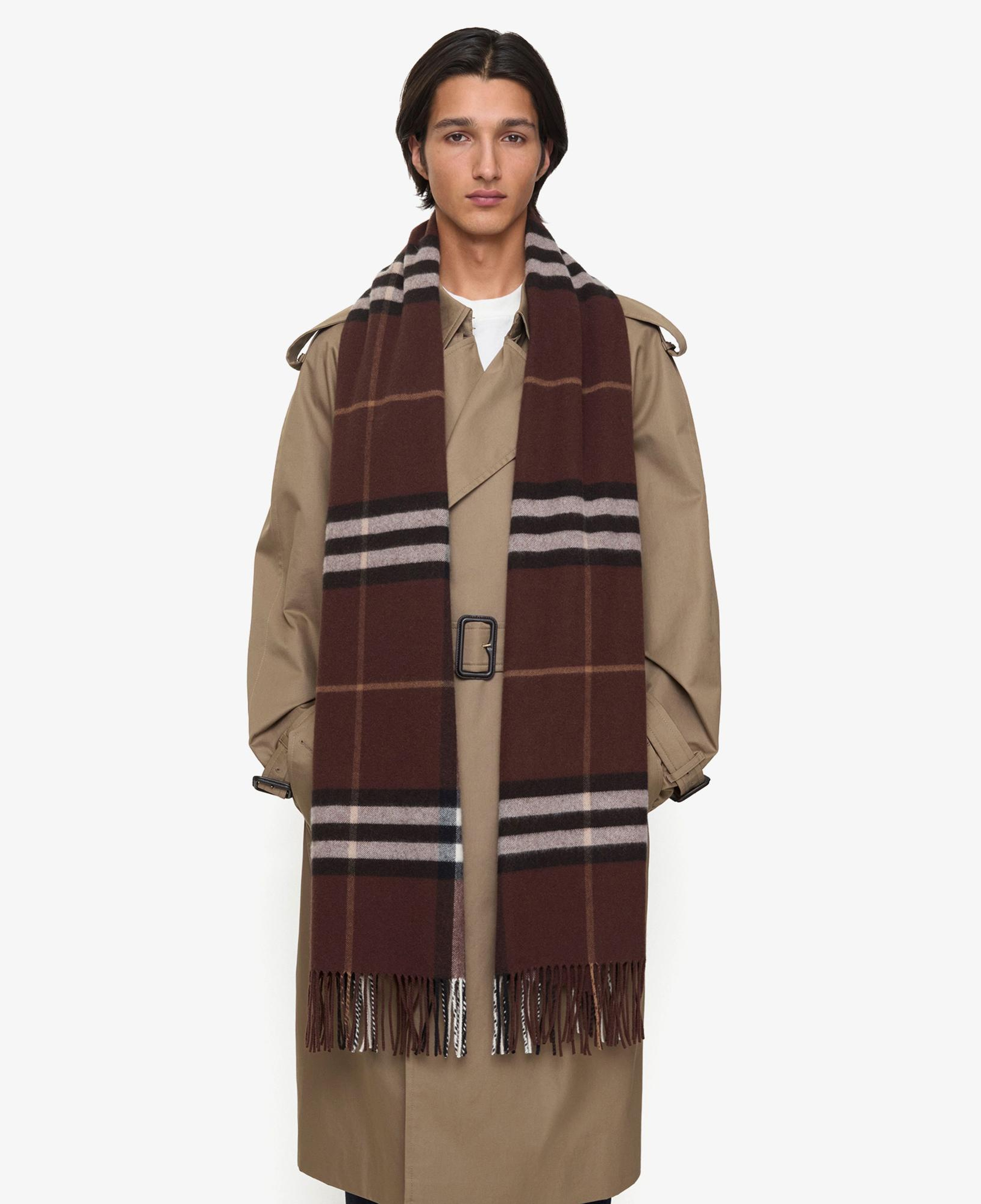 Burberry Washed Giant Kadın Kahverengi Atkı