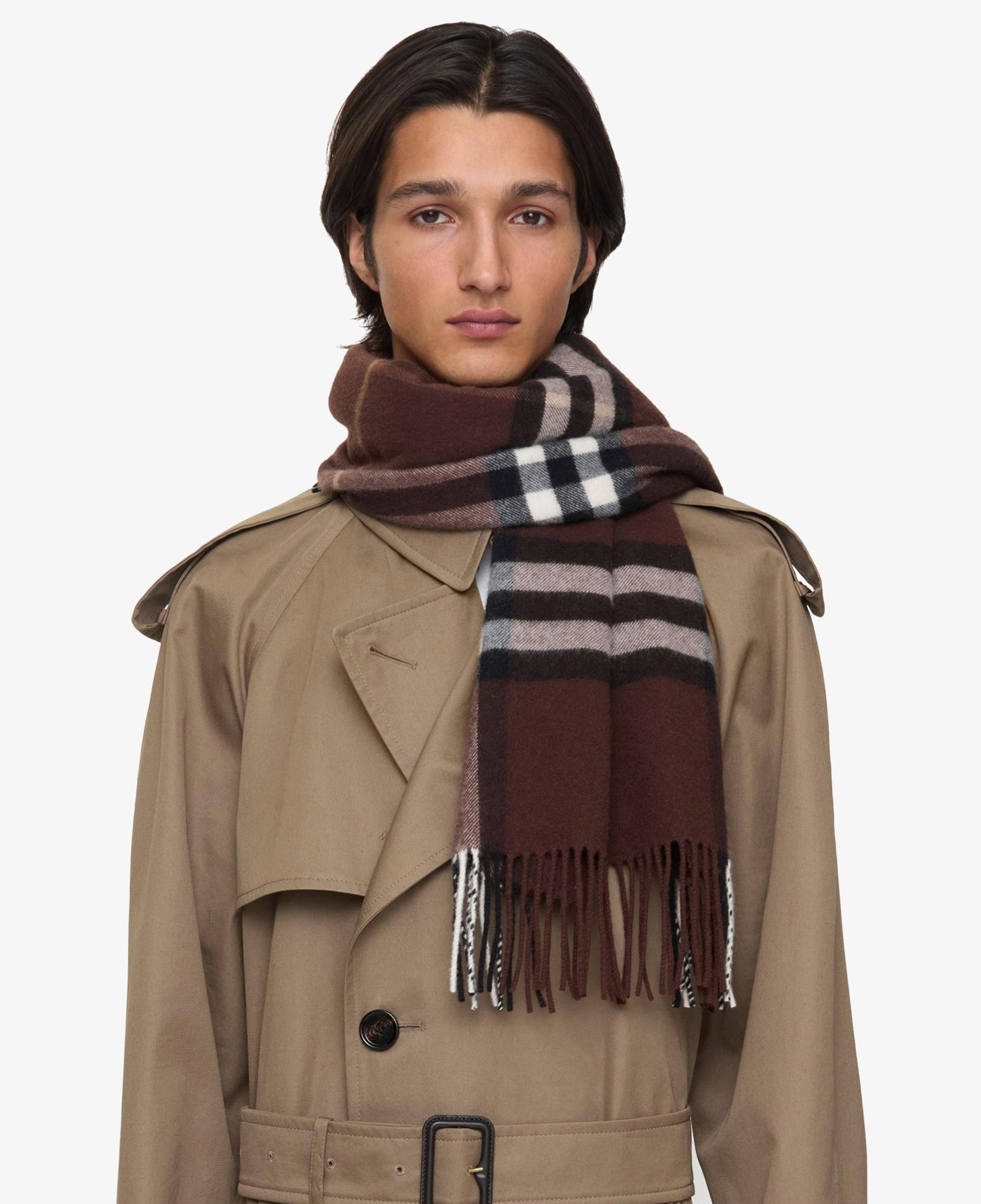 Burberry Washed Giant Kadın Kahverengi Atkı