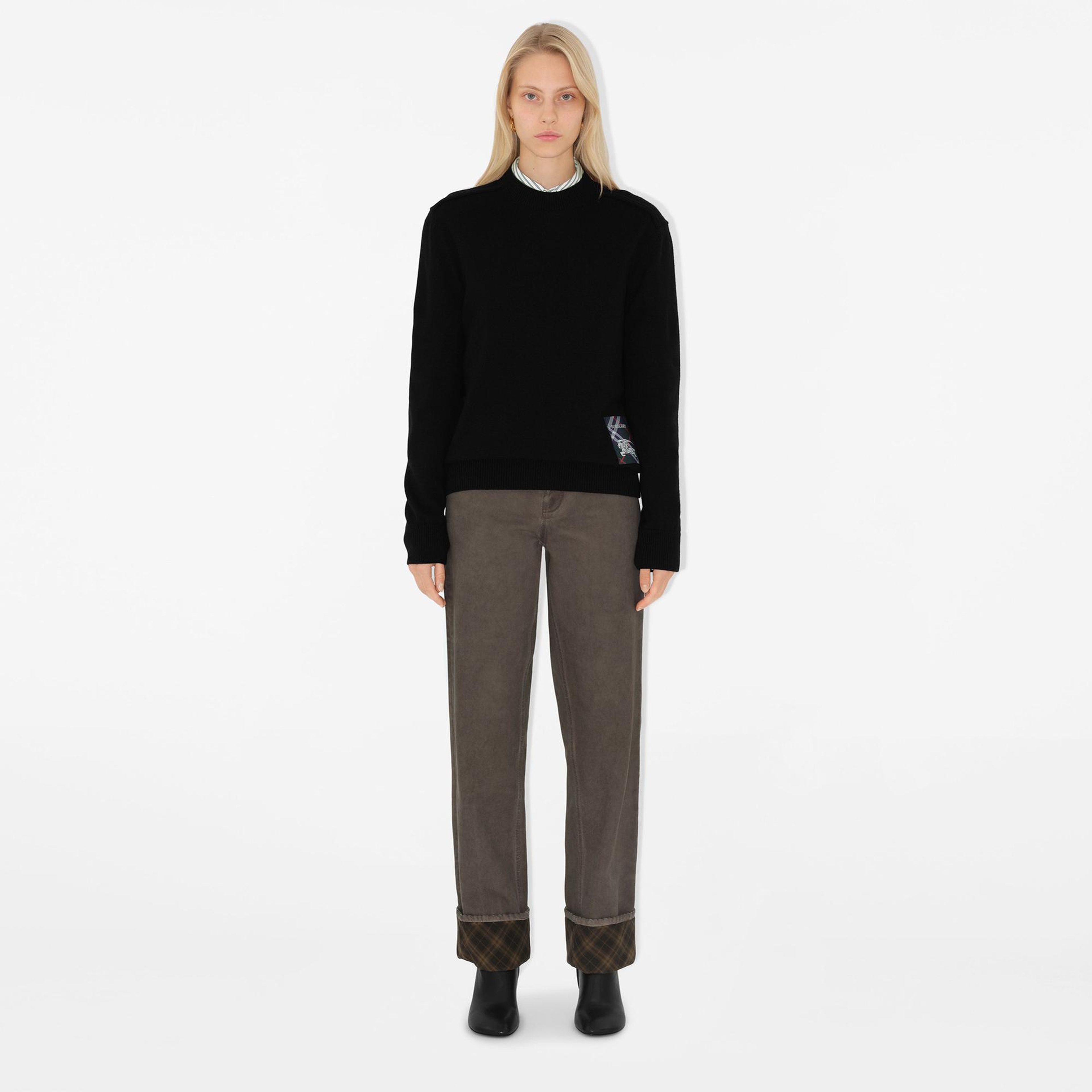 Burberry Smt Label Wool Kadın Siyah Kazak