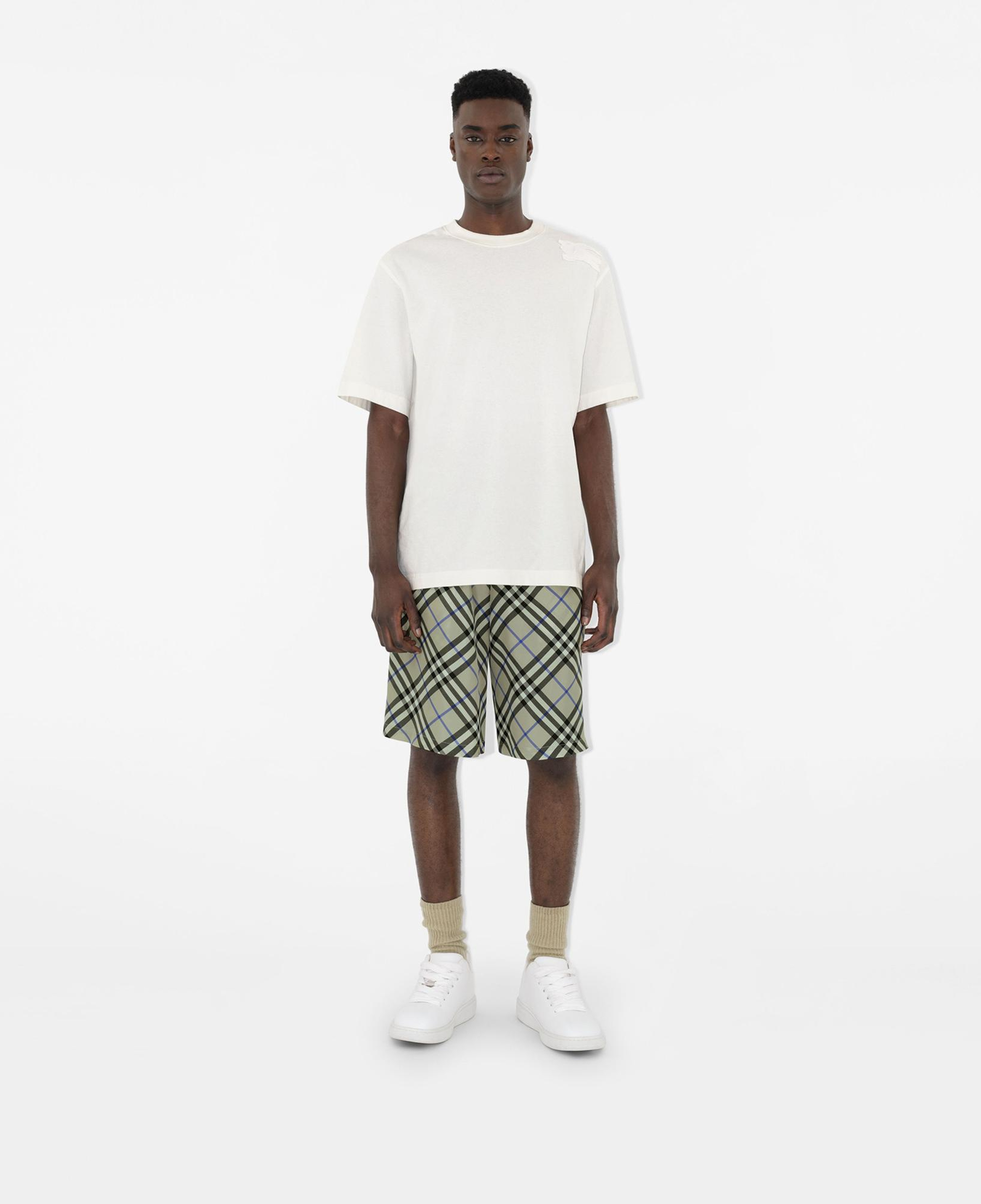 Burberry Check İpek Erkek Krem Rengi Şort