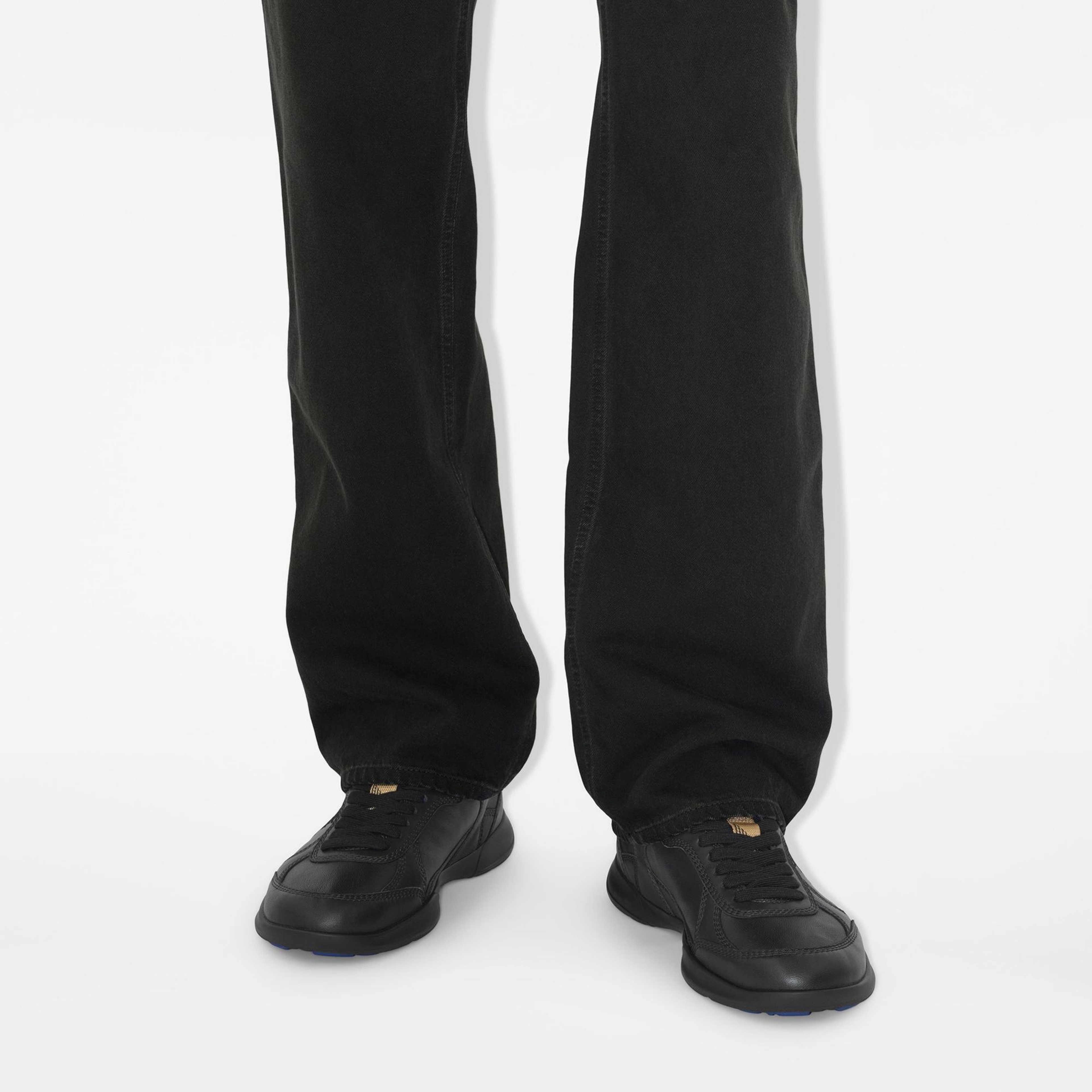 Burberry Matrix Leather Matrix Erkek Siyah Sneaker