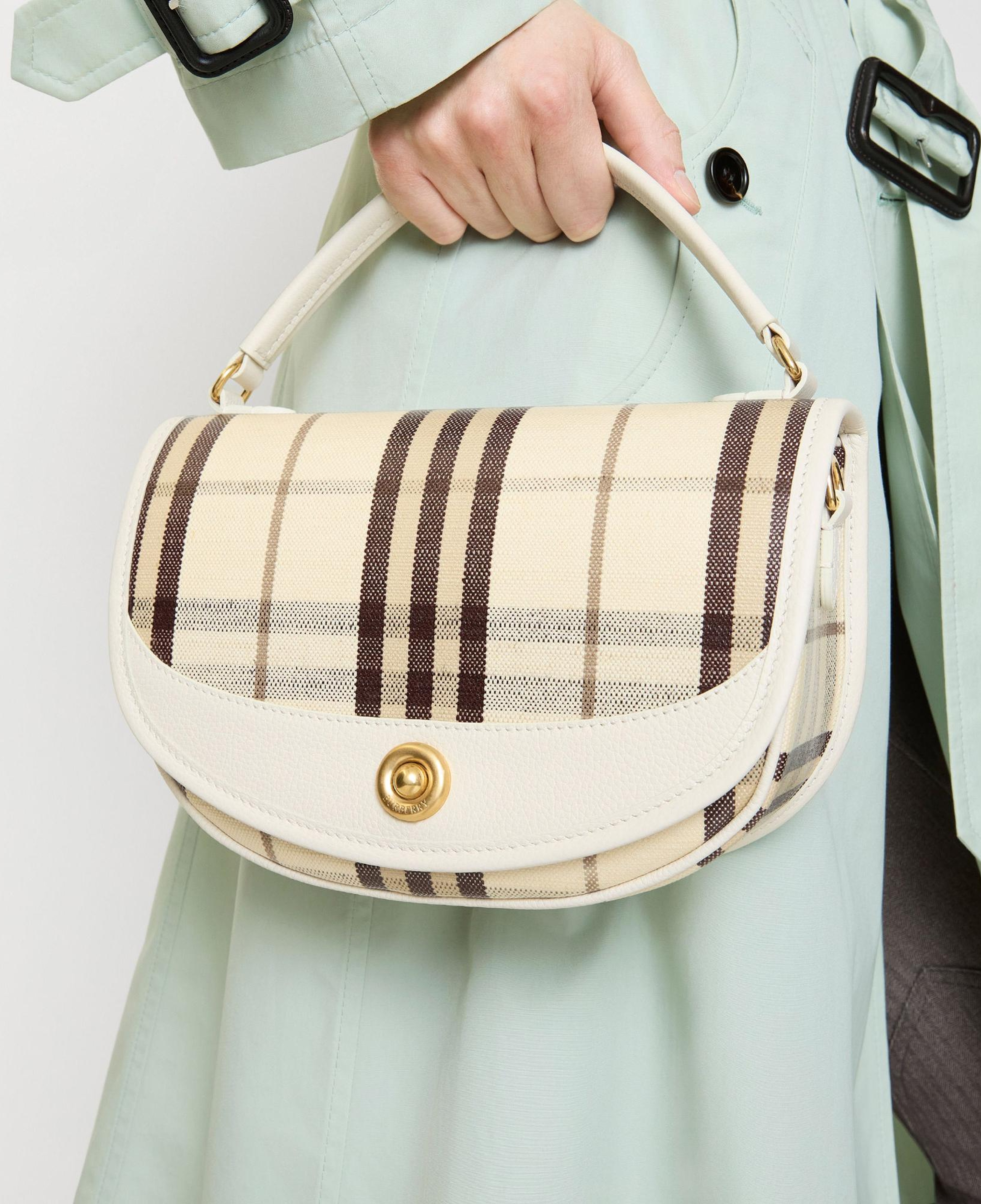 Burberry Hıghlands Kadın Bej El Çantası