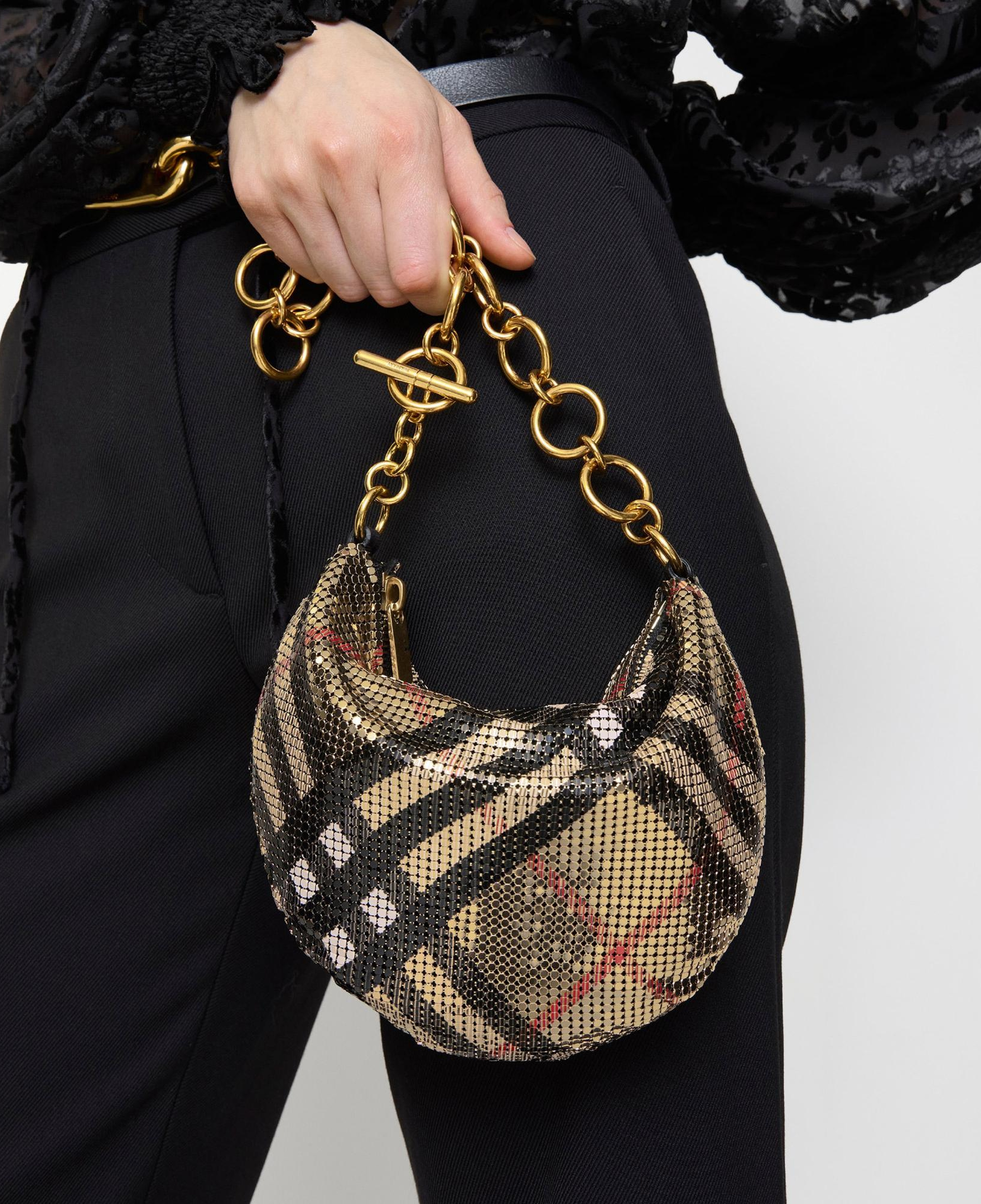 Burberry Chaınmaıl Kadın Bej Omuz Çantası