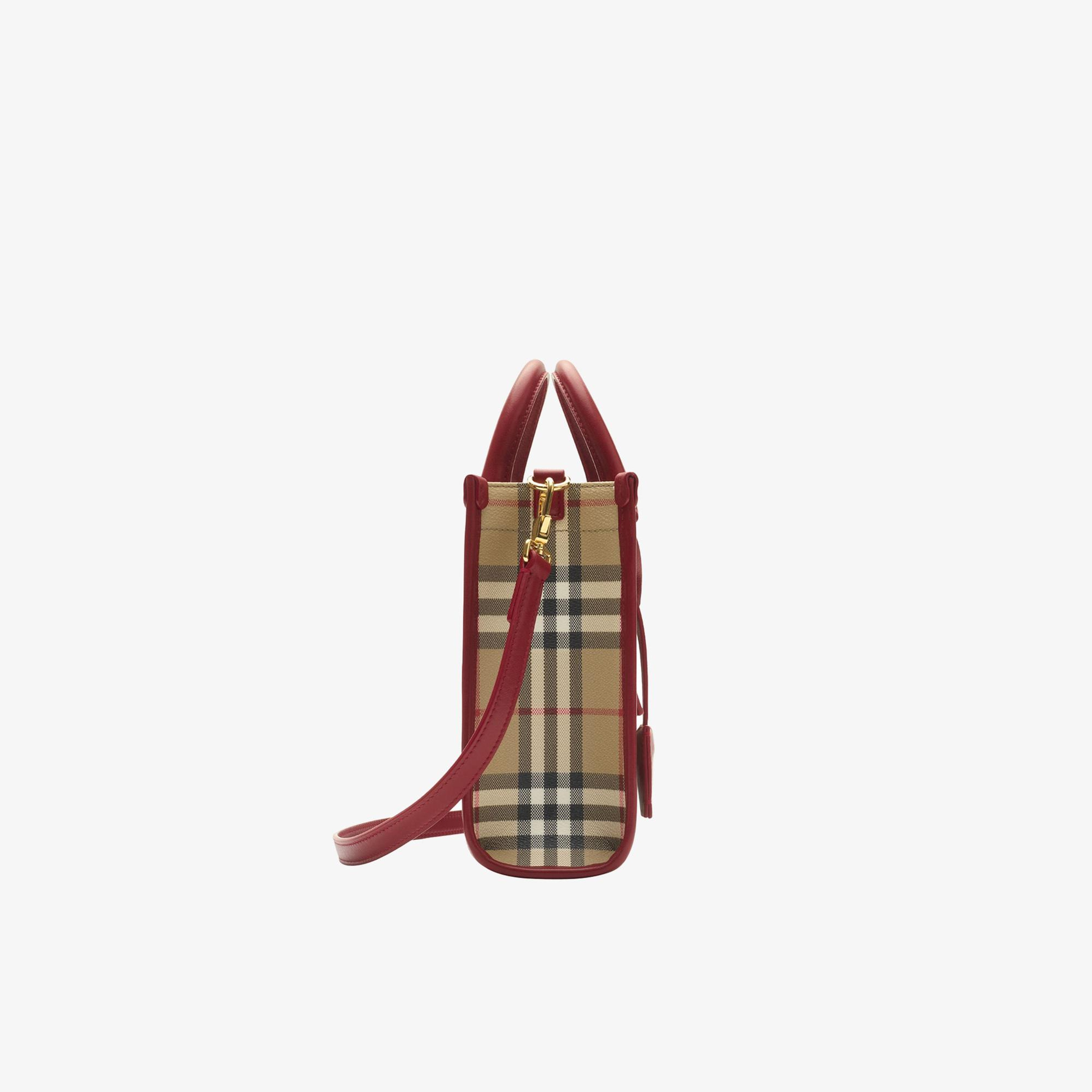 Burberry Freya Tote Kadın Bej Omuz Çantası