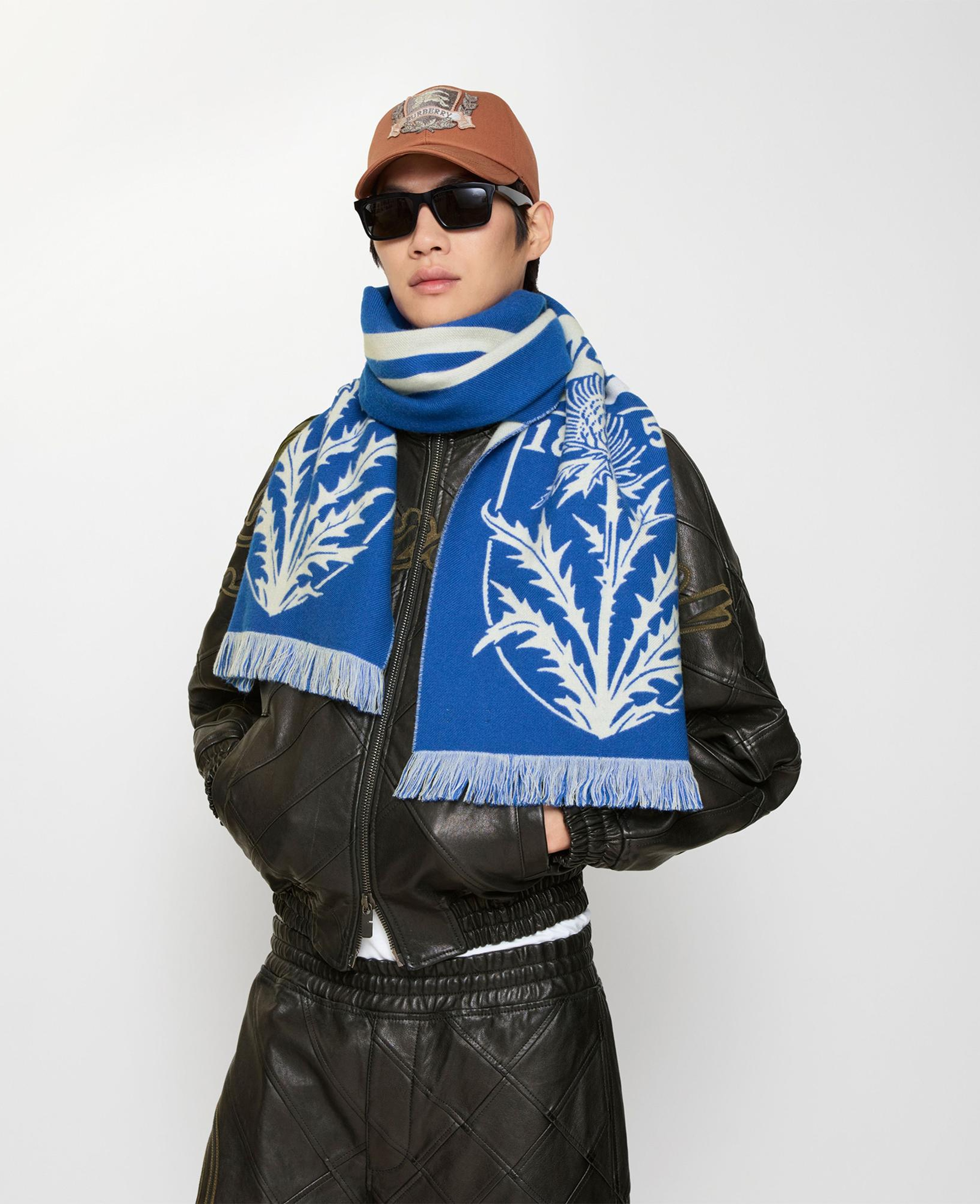 Burberry Thıstle Football Kadın Mavi Atkı