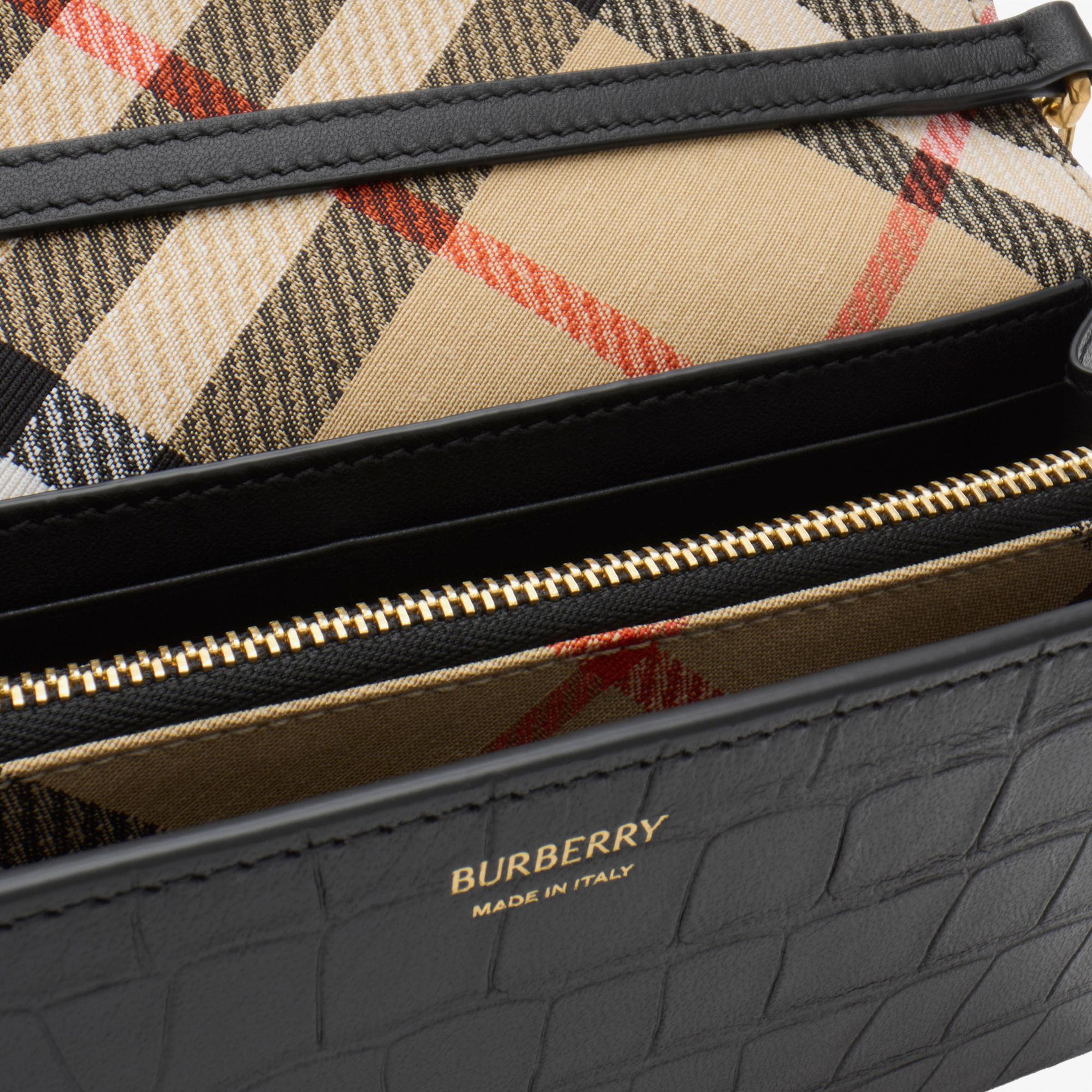 Burberry Cotswolds Kadın Siyah Omuz Çantası