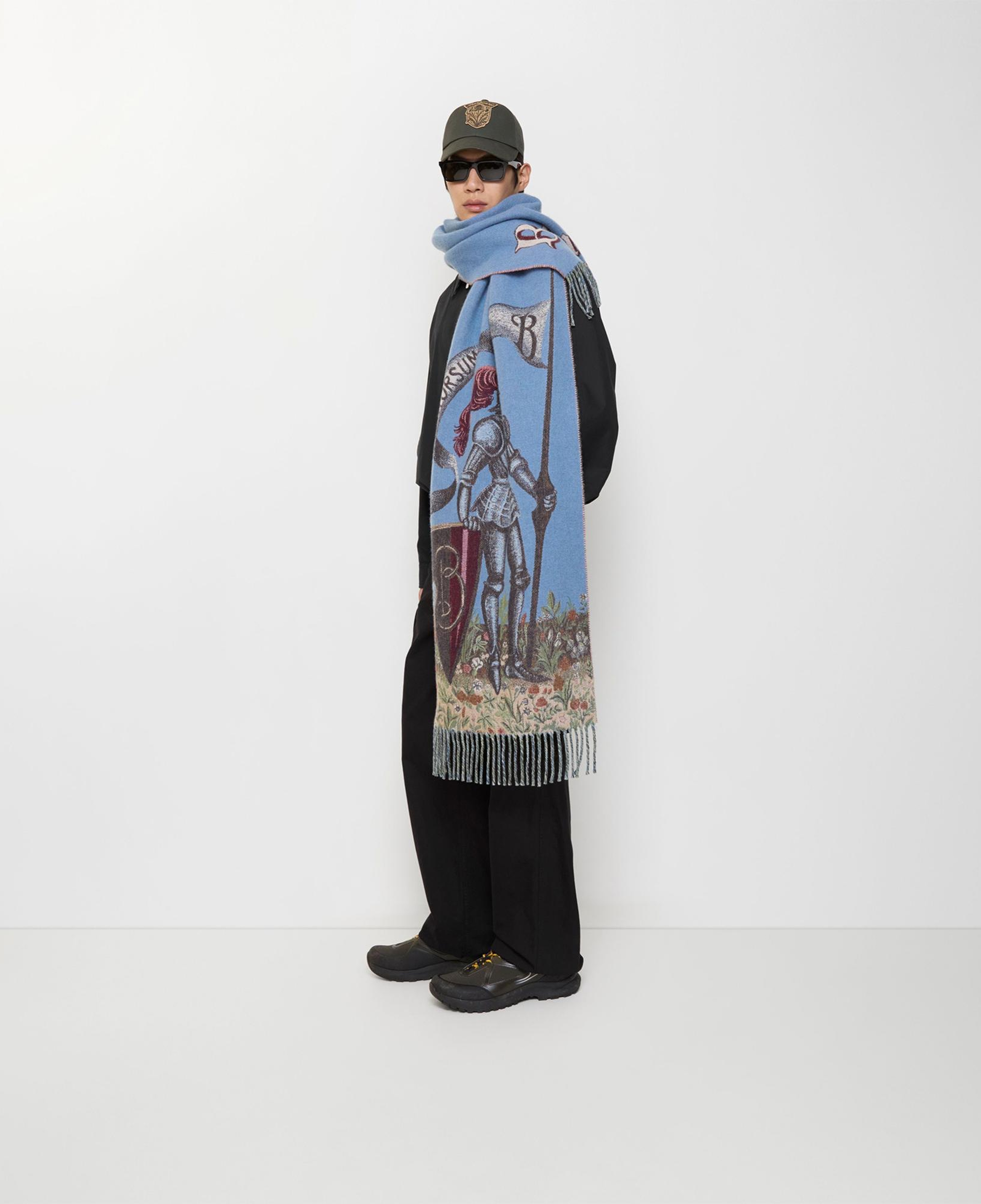 Burberry Gentle Knıght Cash Kadın Mavi Atkı