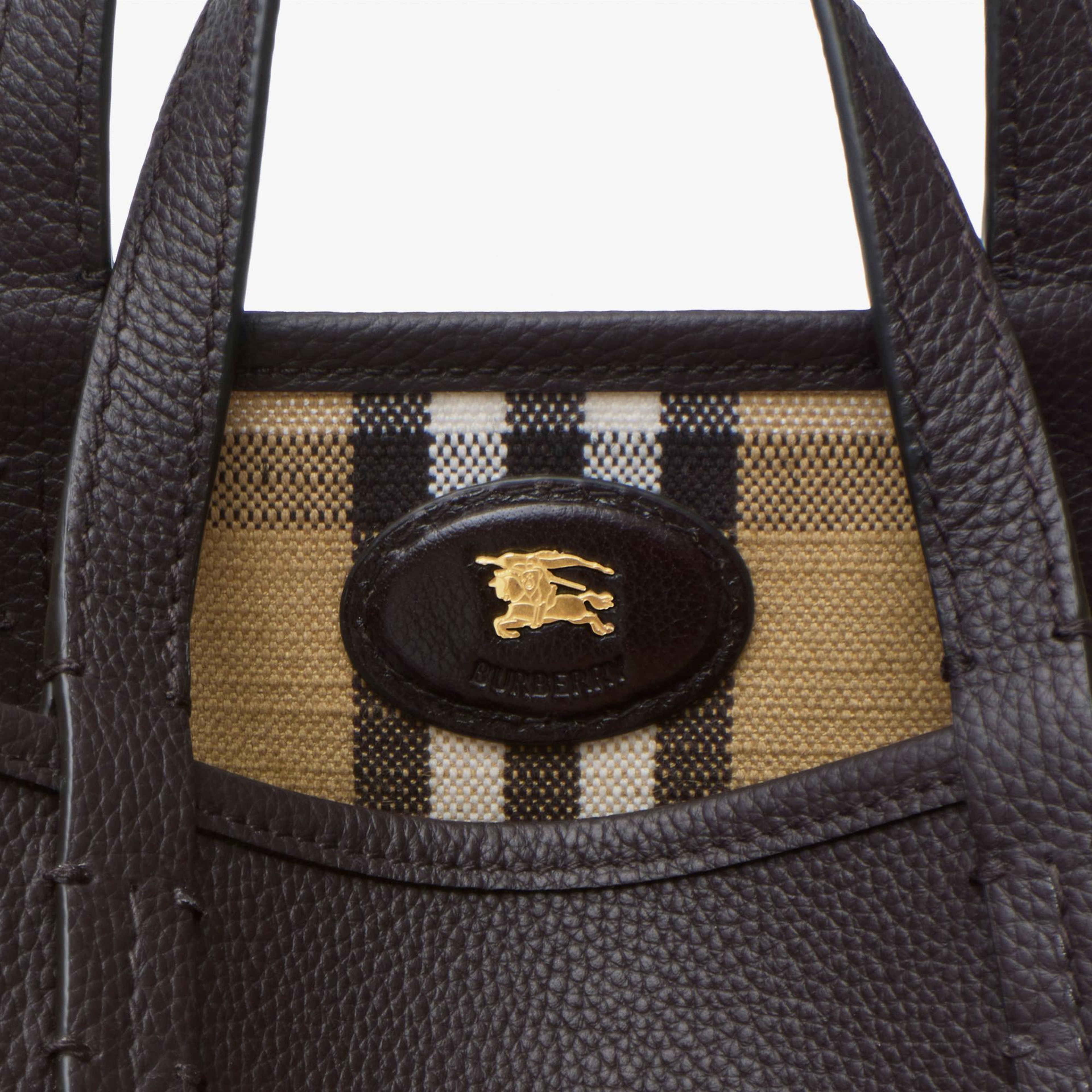 Burberry Reversıble Tote Kadın Kahverengi Omuz Çantası