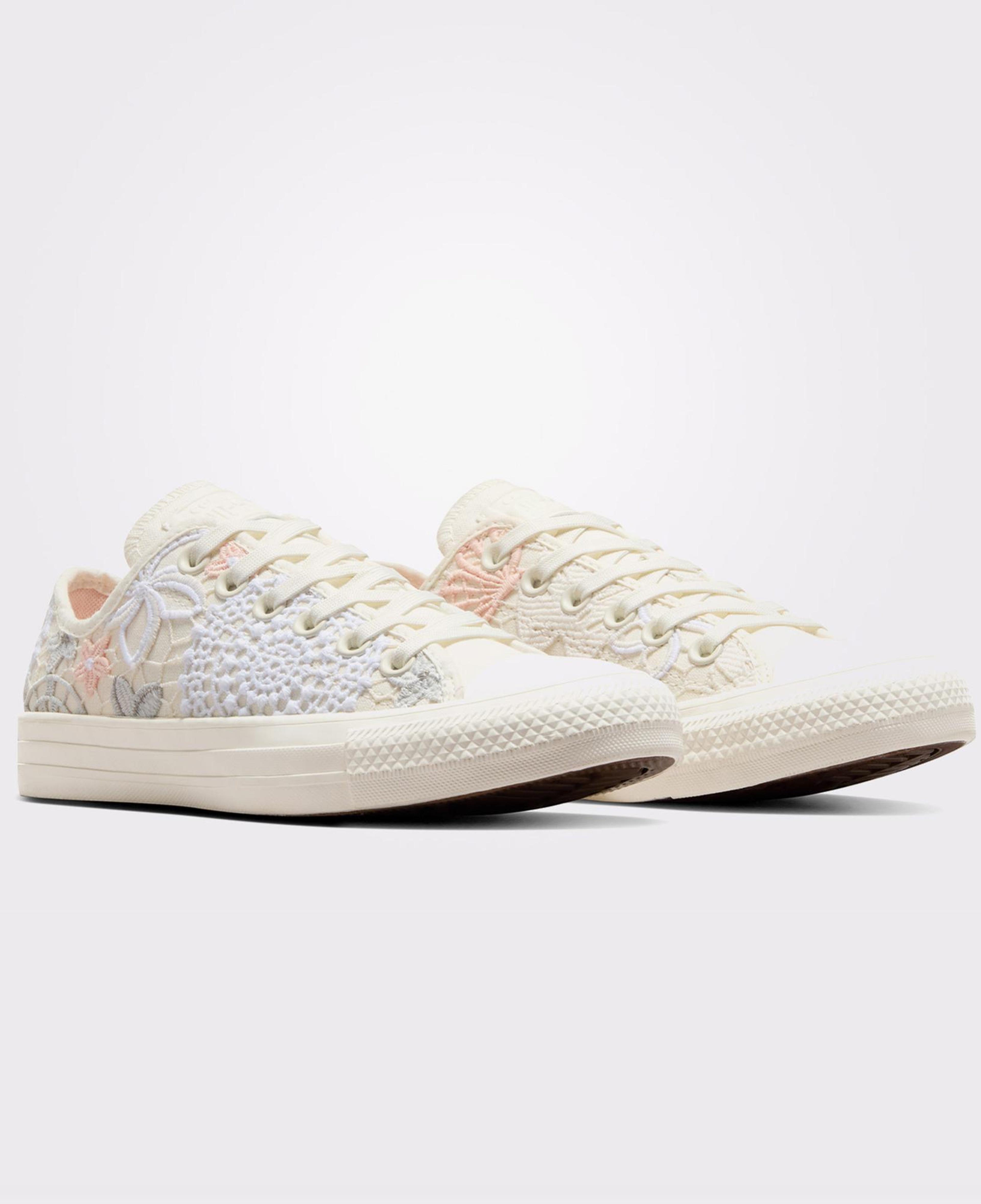 Converse Chuck Taylor All Star Butterflies Kadın Krem Sneaker