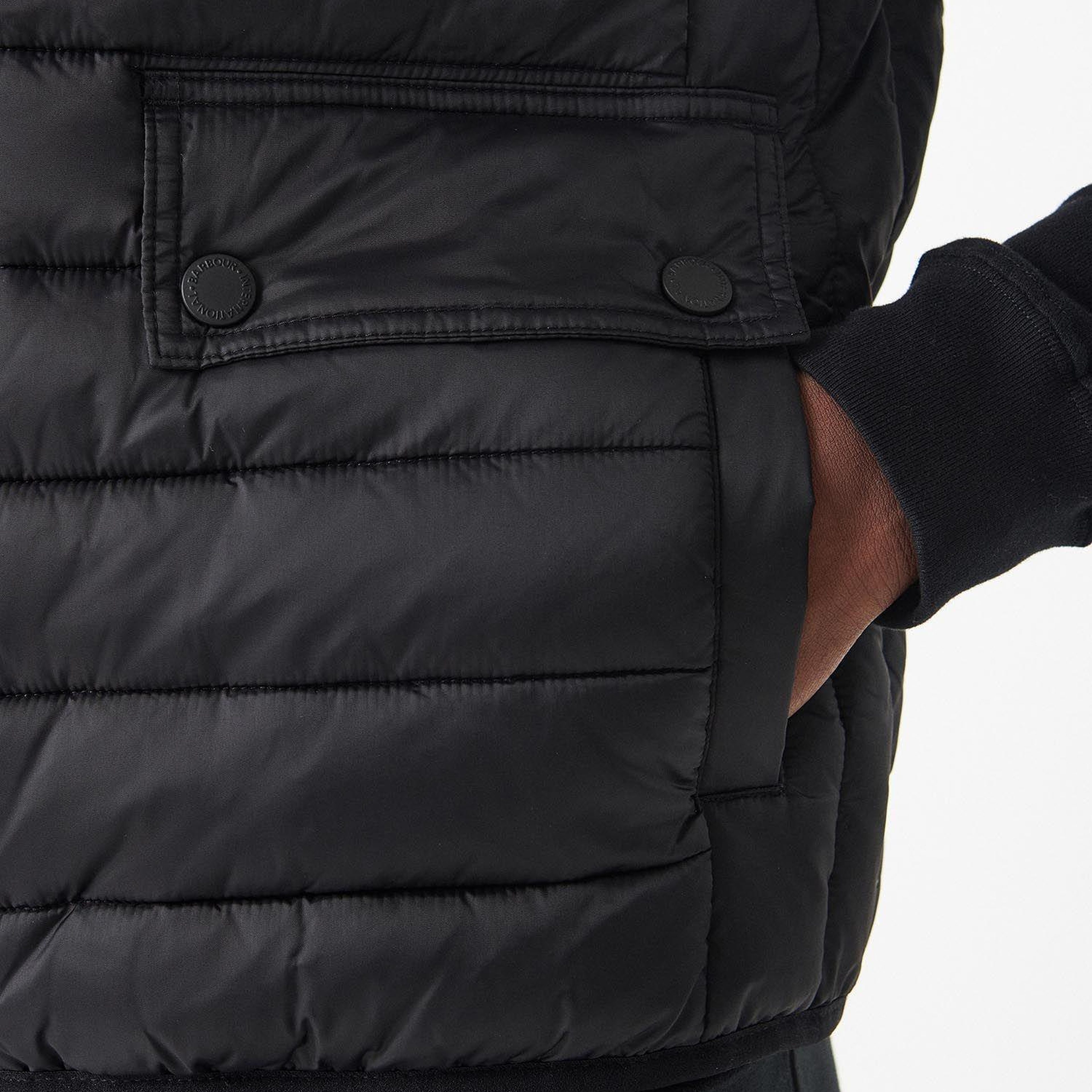 B.Int. Ousten Kapüşonlu Yelek