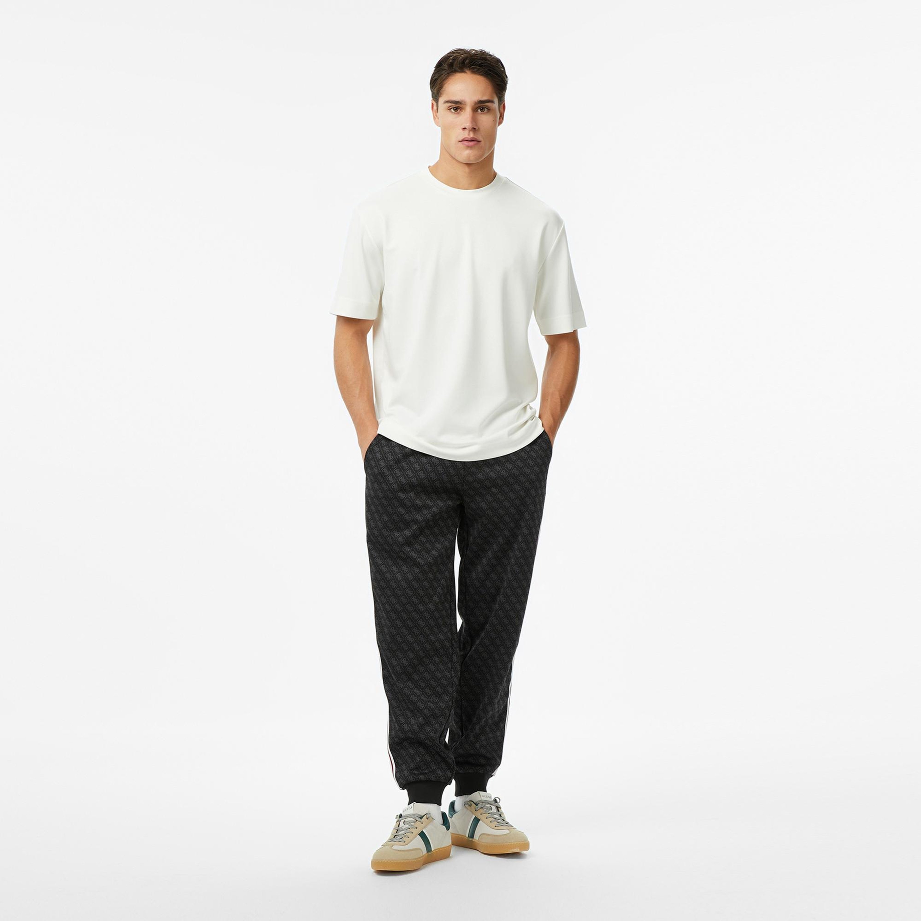 Guess Parimo Regular Fit Erkek Siyah Eşofman Altı