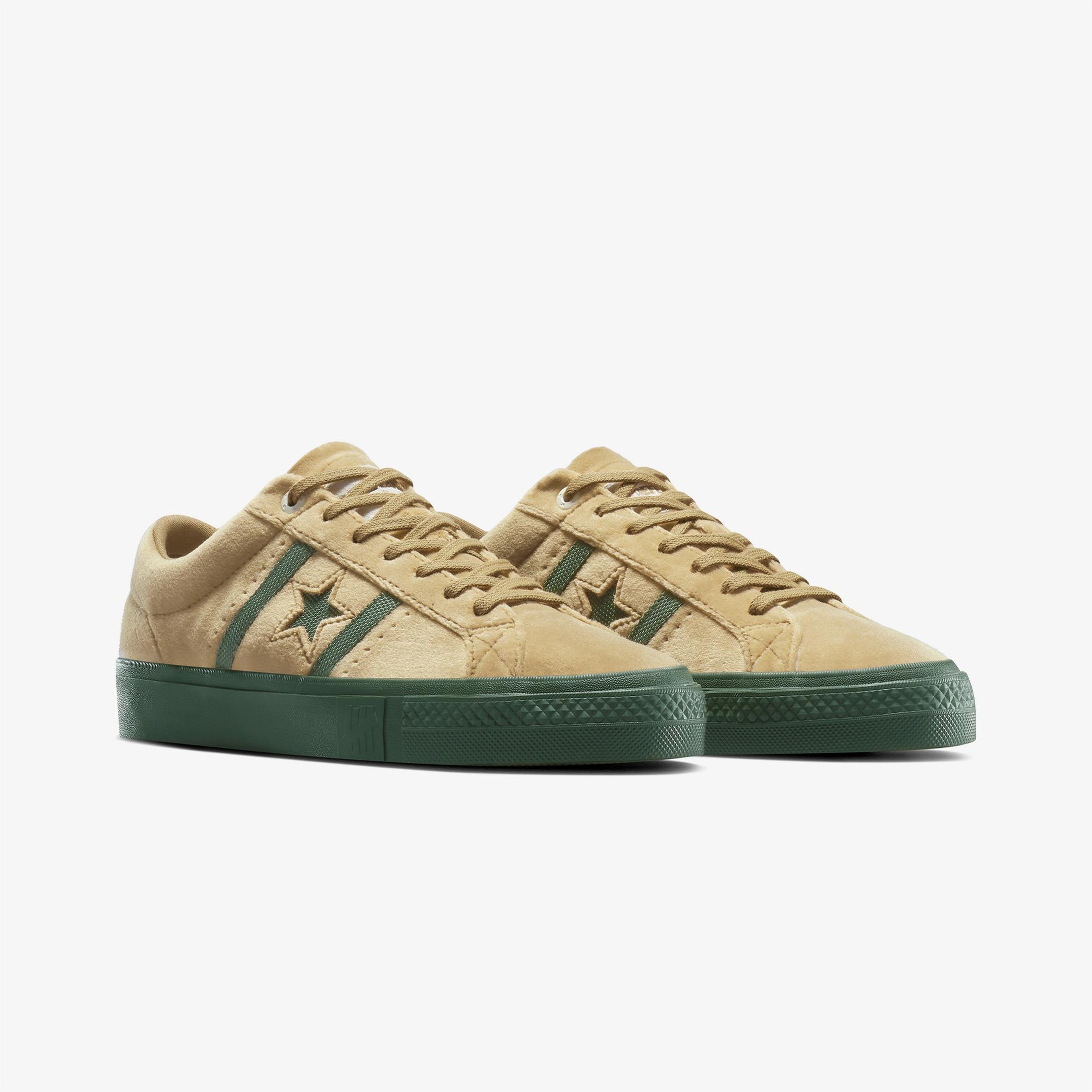 Converse x UNDEFEATED One Star Academy Pro Unisex Krem Sneaker