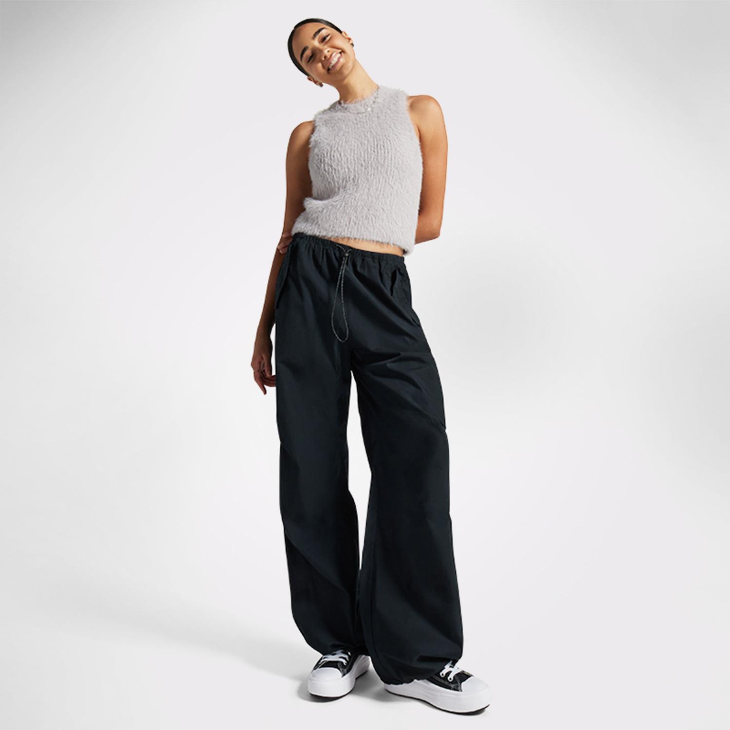 Converse Kadın Siyah Paraşüt Pantolon