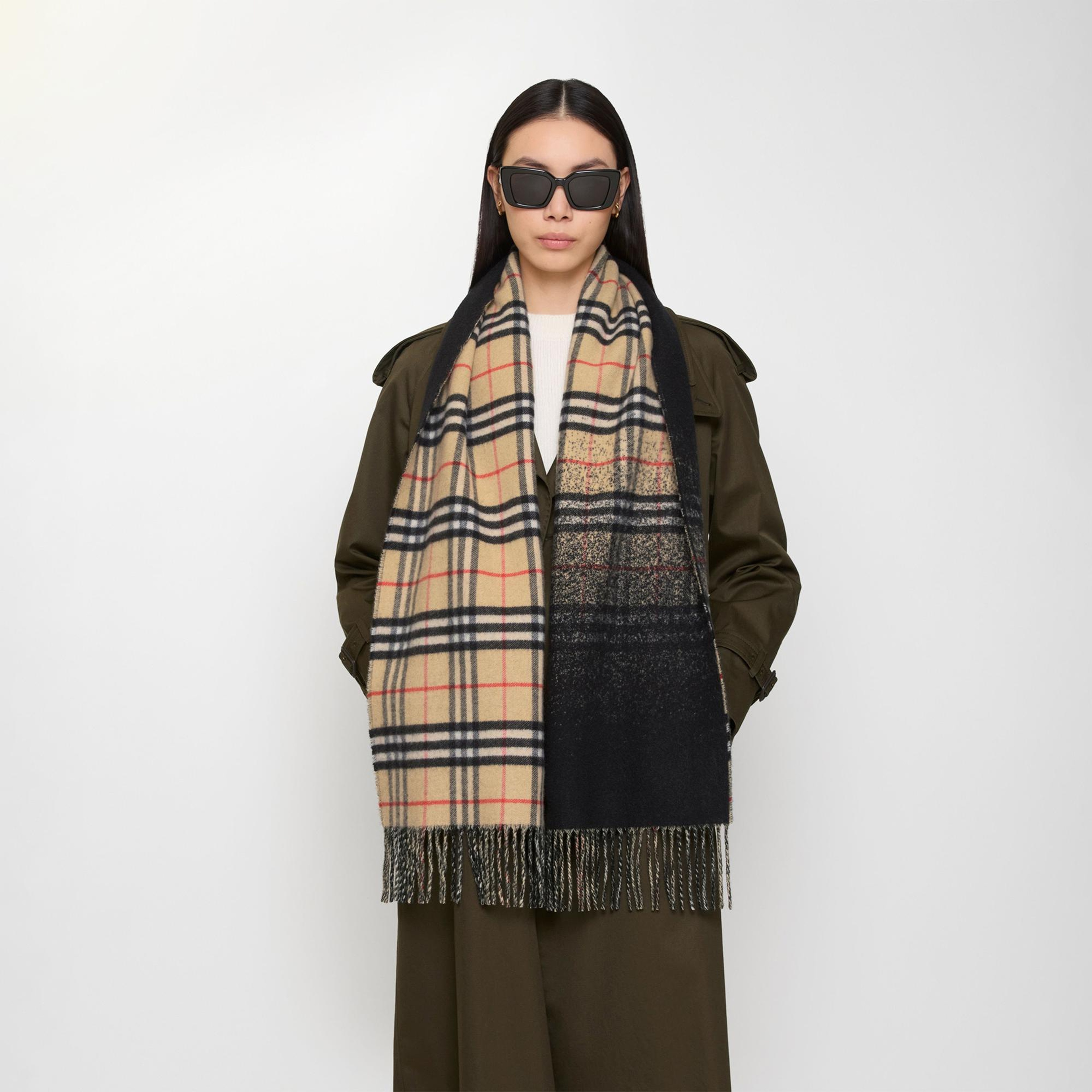 Burberry Gradıent Check Kadın Bej Atkı