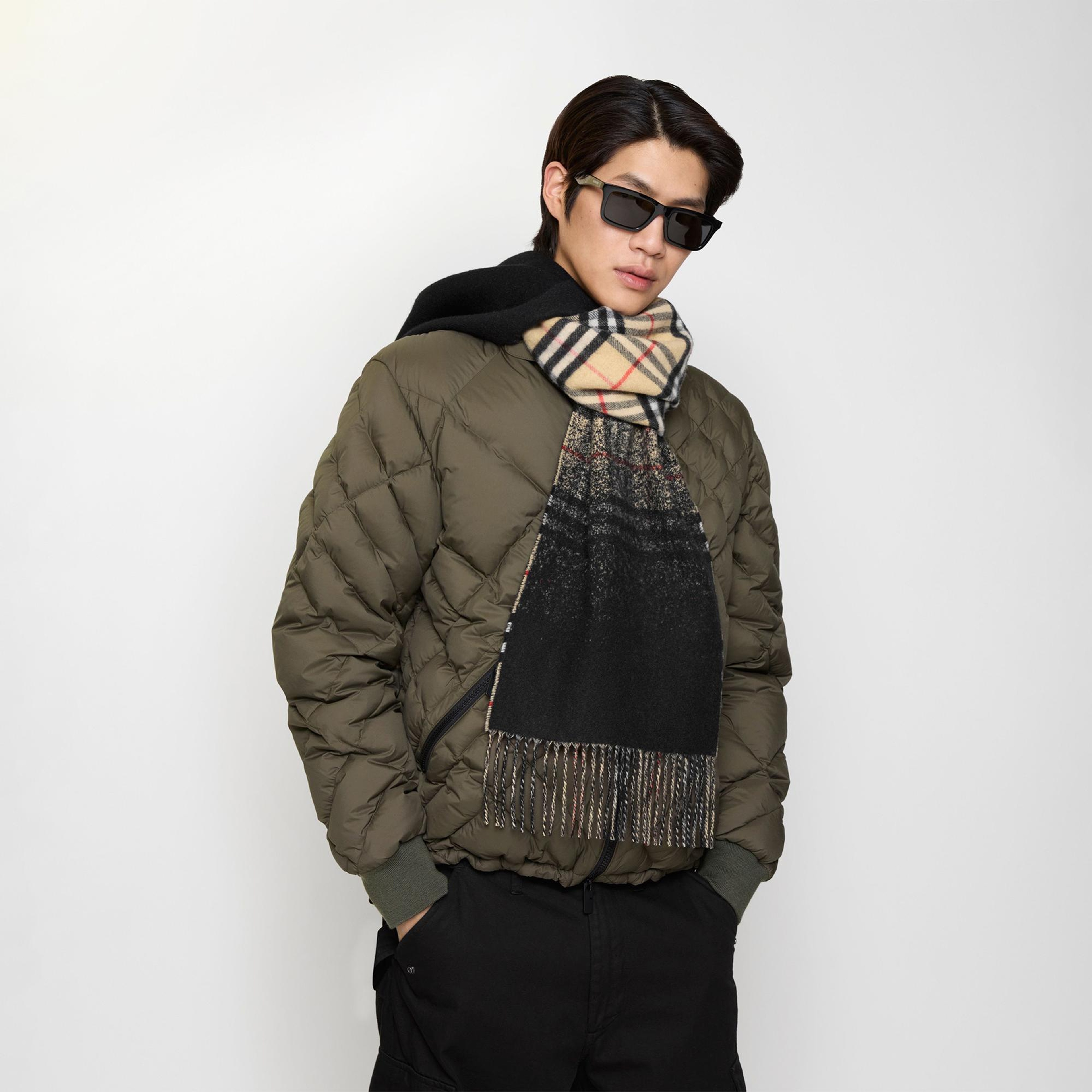 Burberry Gradıent Check Kadın Bej Atkı