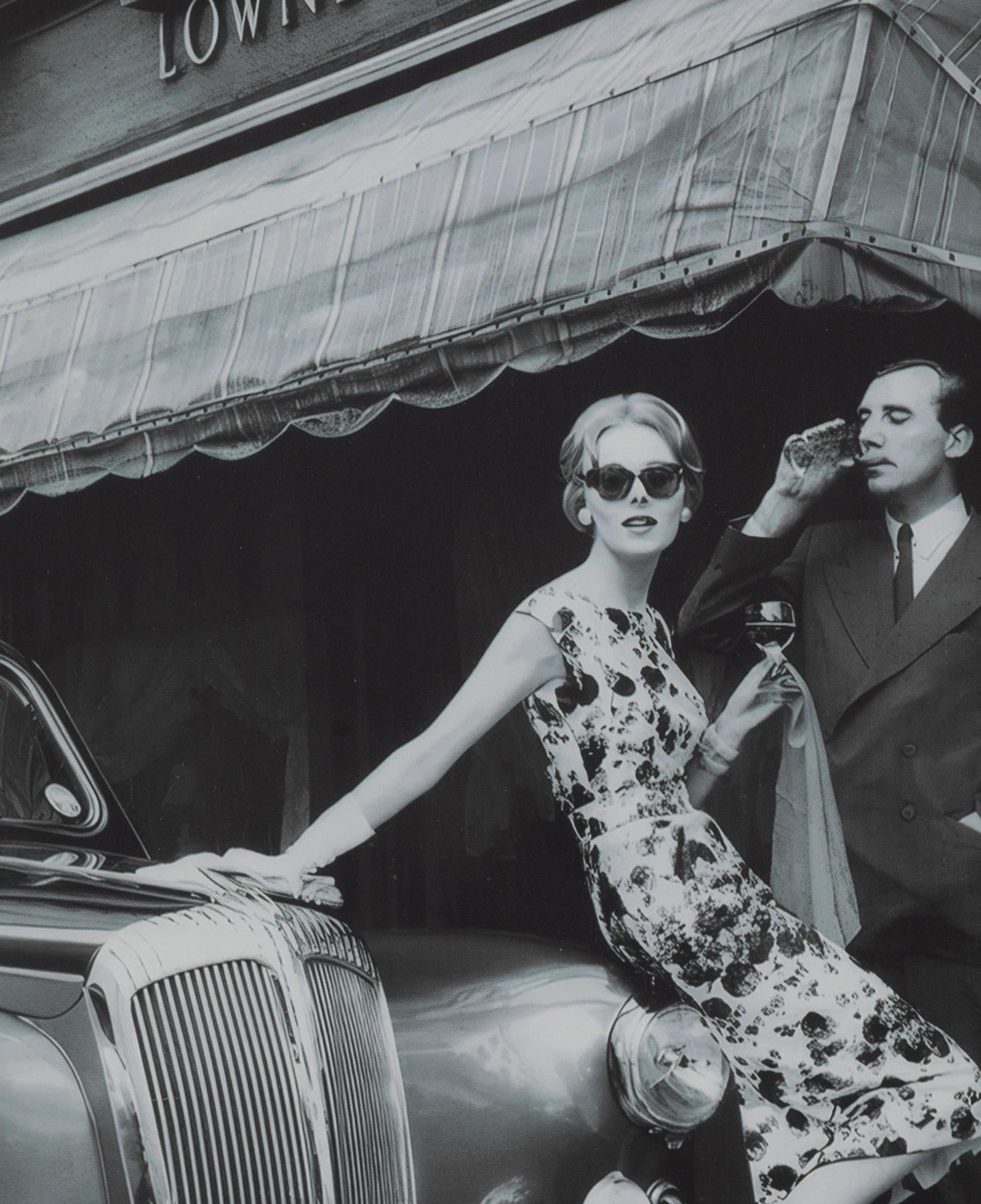 MUSE ÇERÇEVELİ CAM TABLO 50X70 CM