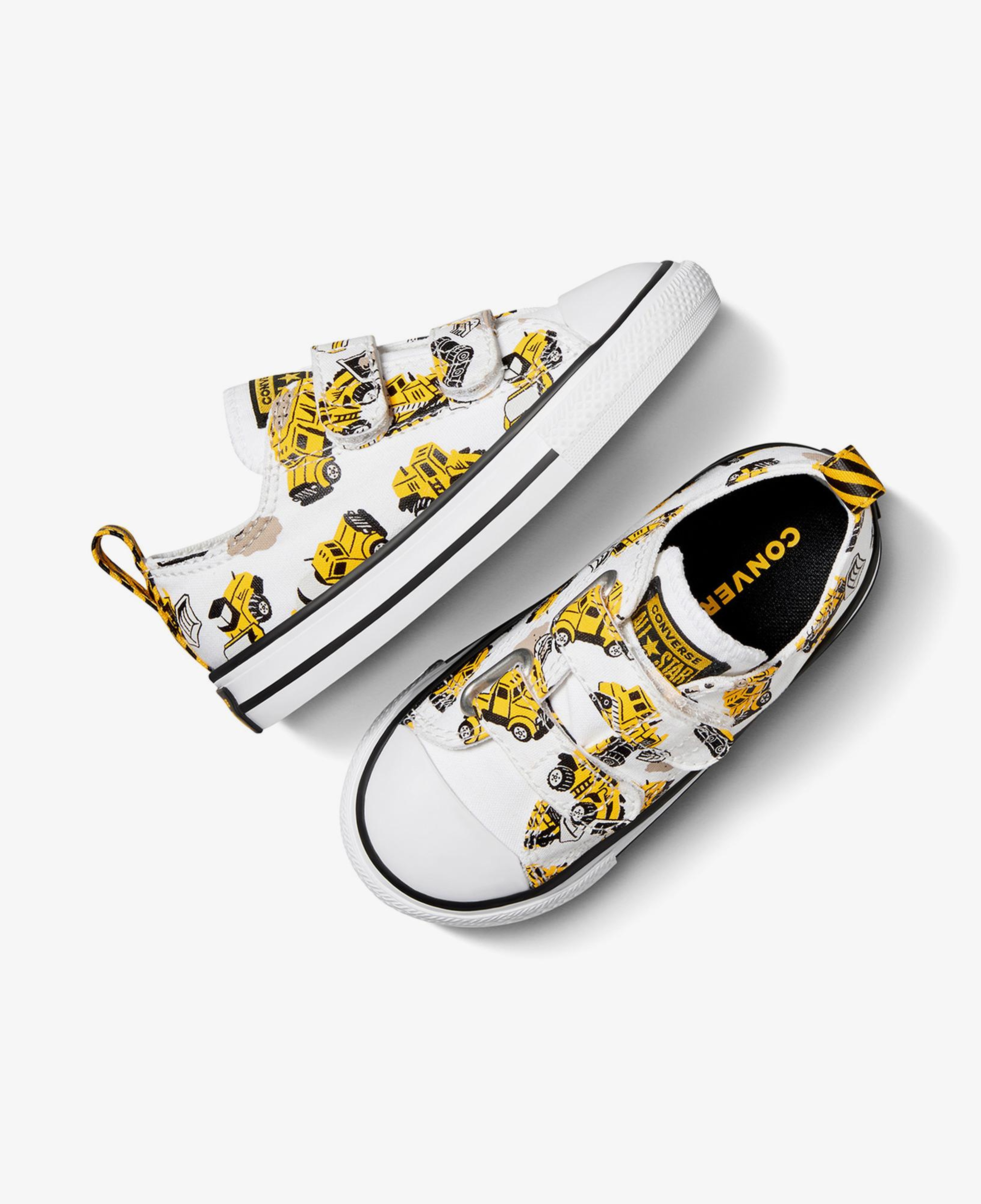 Converse Chuck Taylor All Star 2V Construction Truck Çocuk Beyaz Sneaker