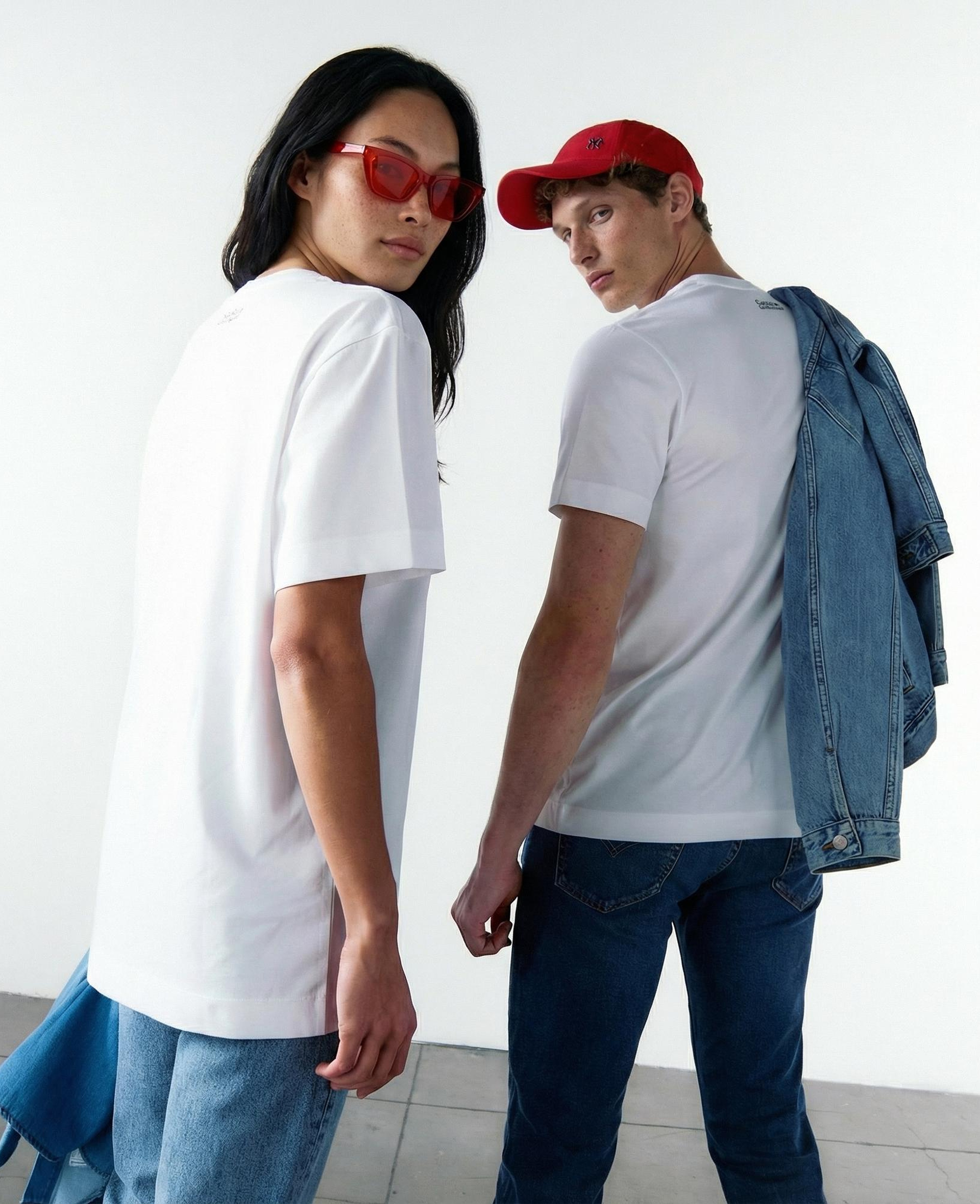 FashFed Unisex Beyaz T-Shirt