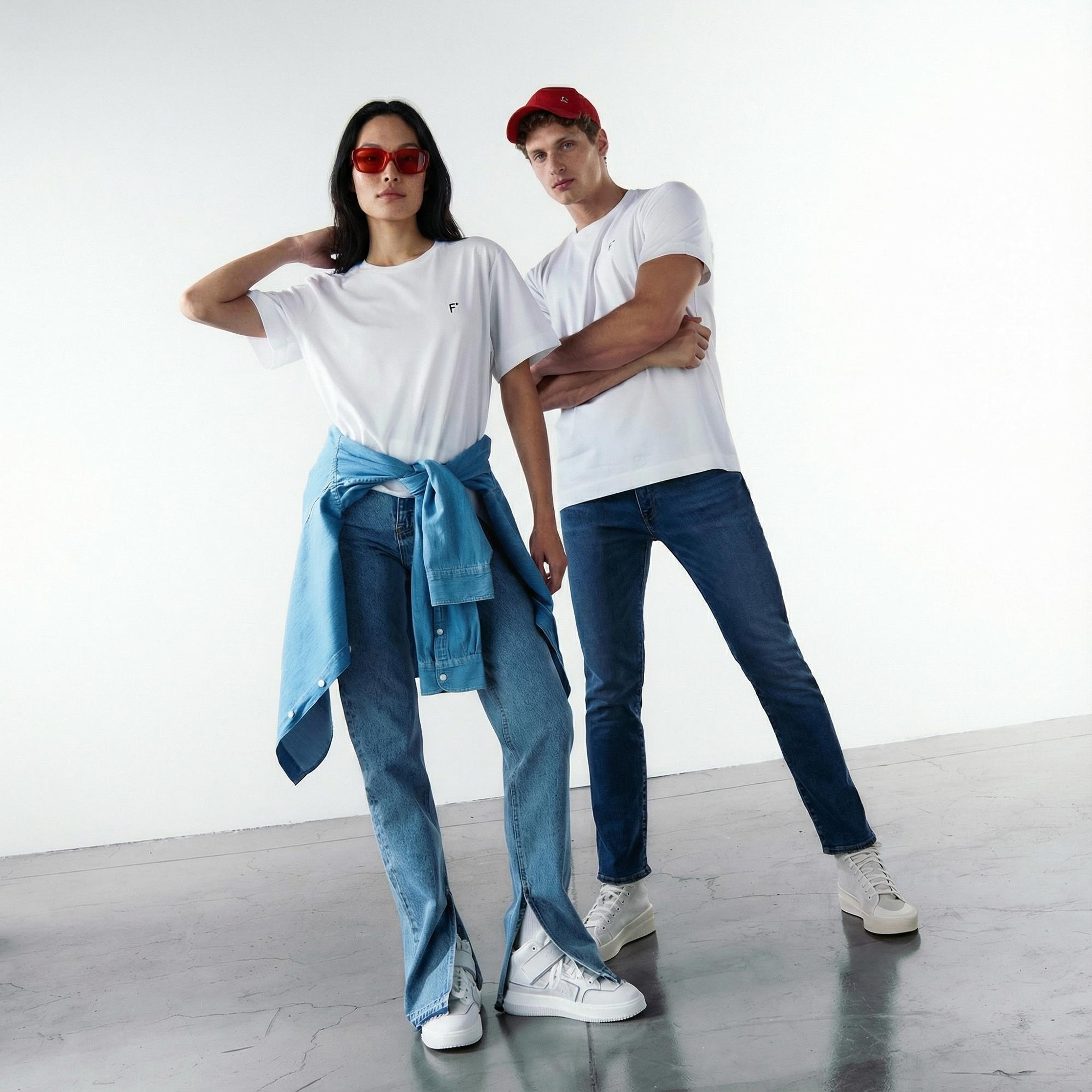 FashFed Unisex Beyaz T-Shirt