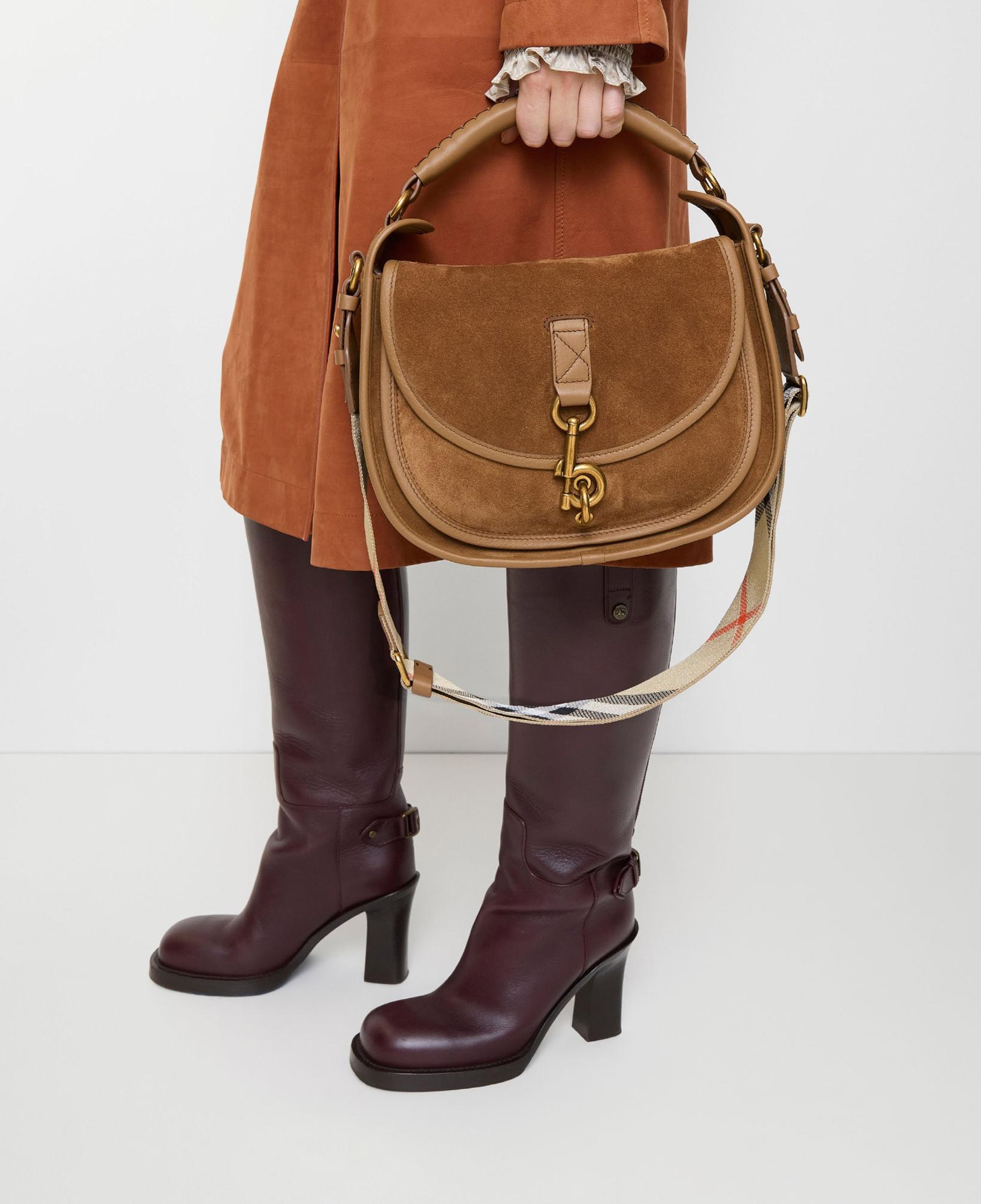 Burberry Kadın Kahverengi Çapraz Çantası