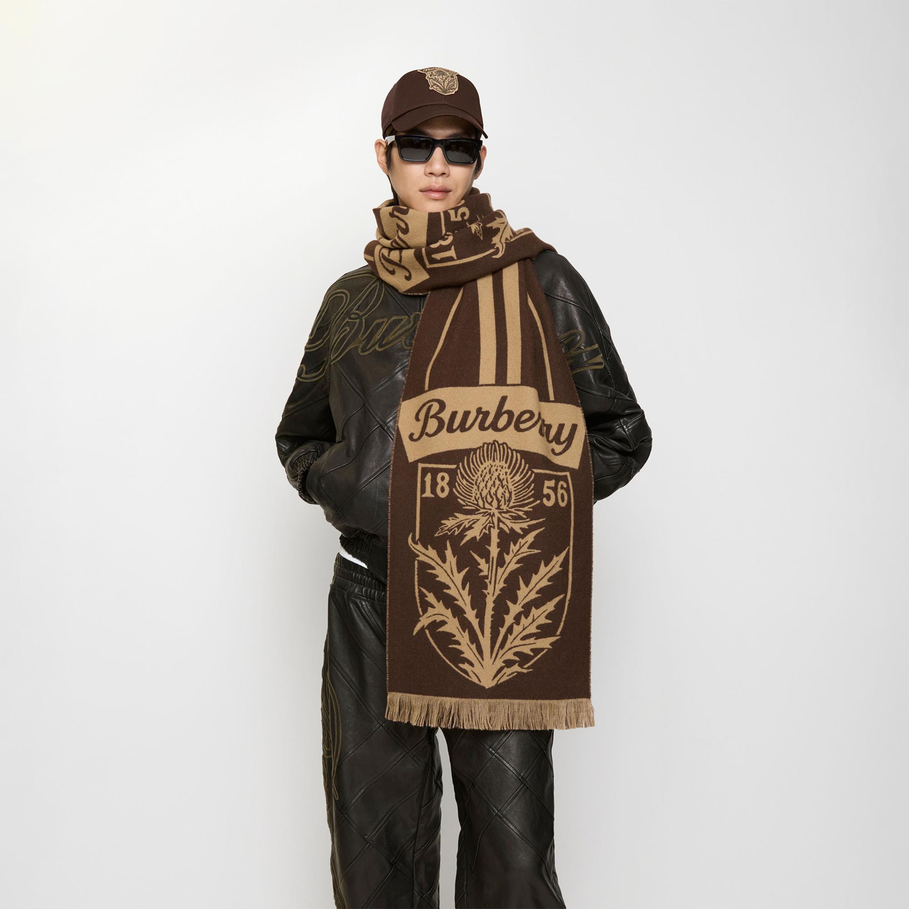 Burberry Thıstle Football Kadın Kahverengi Atkı