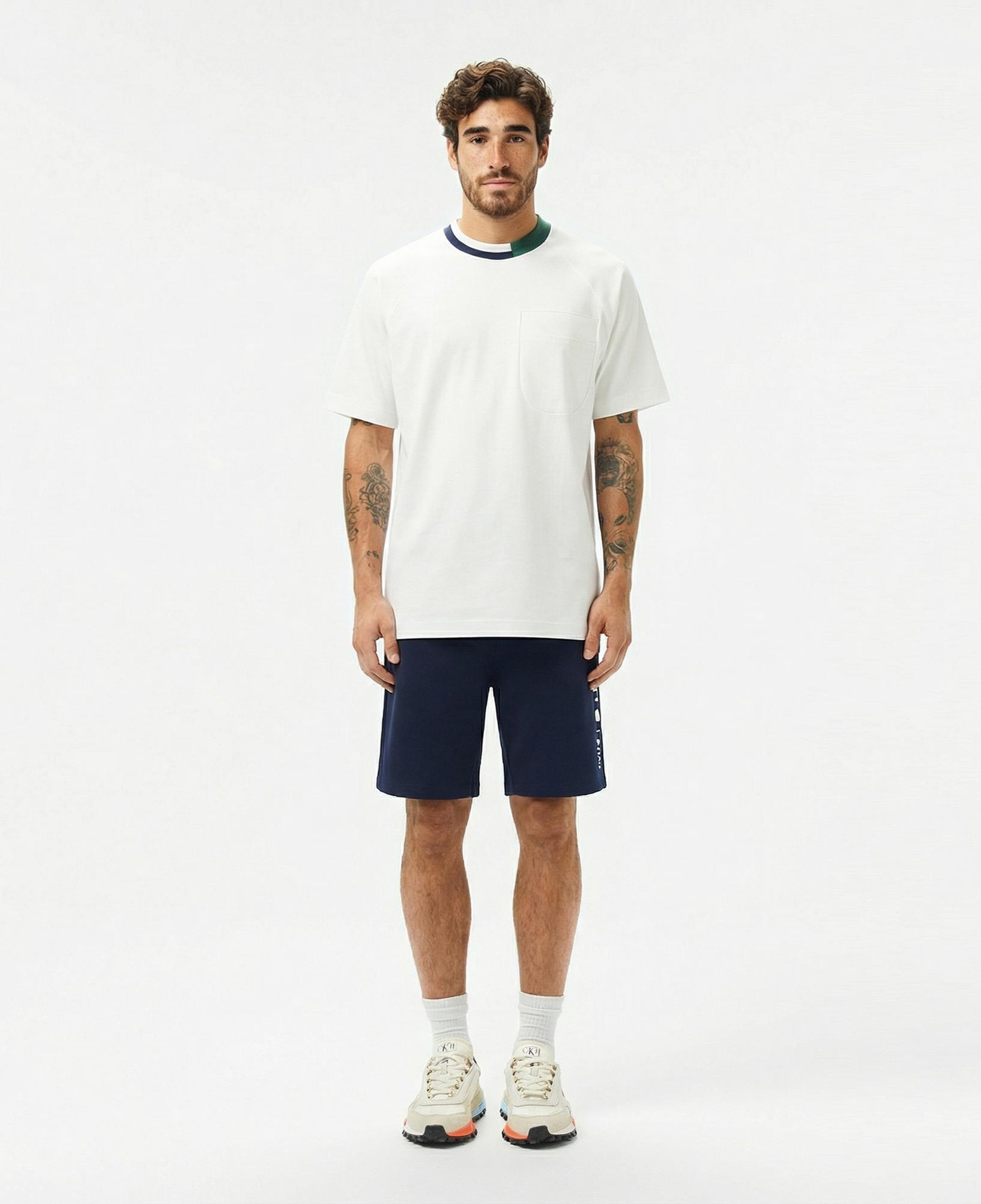 Lacoste Erkek Bisiklet Yaka Beyaz Cepli T-Shirt