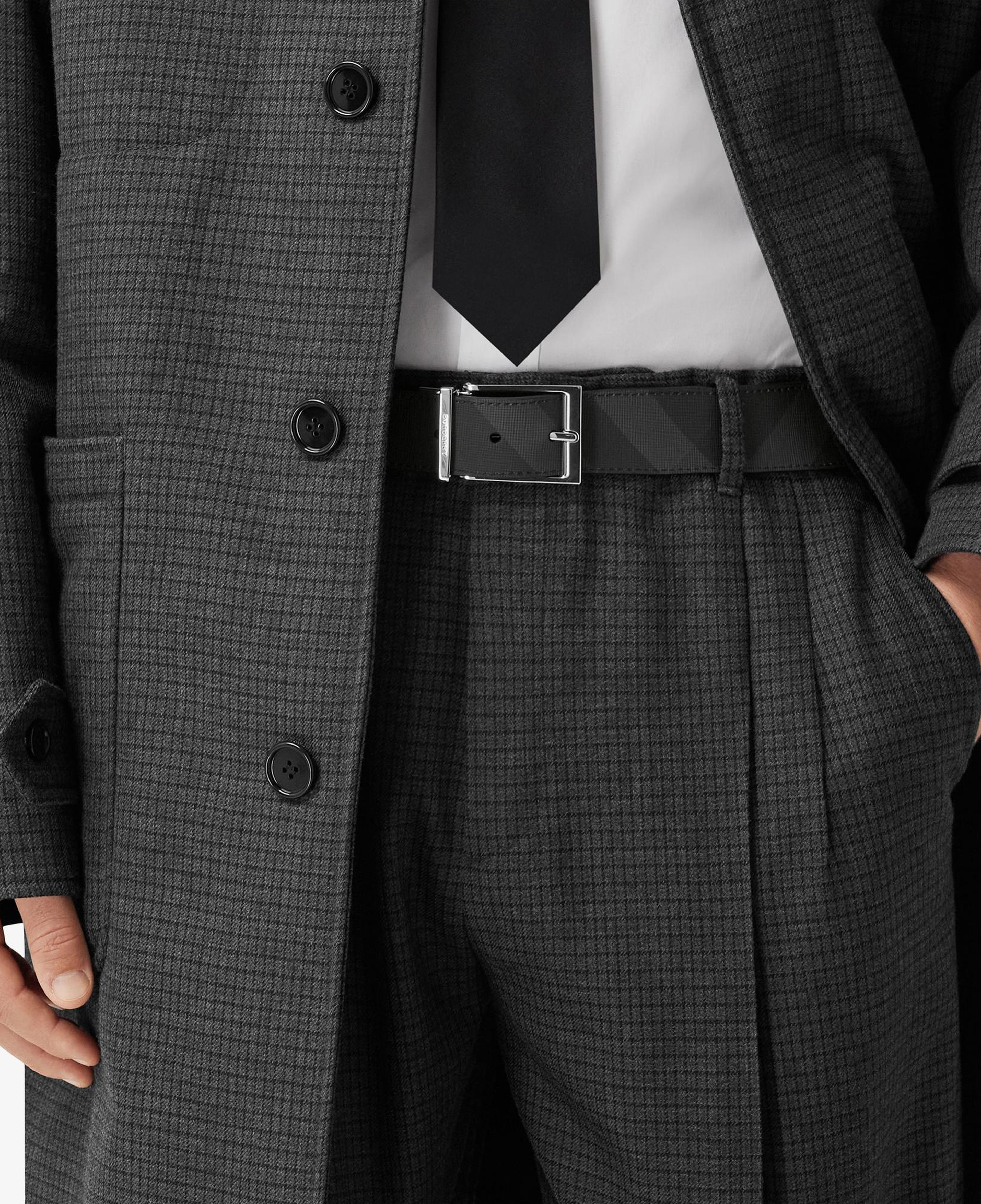 Burberry Check and Leather Reversible Erkek Siyah Kemer