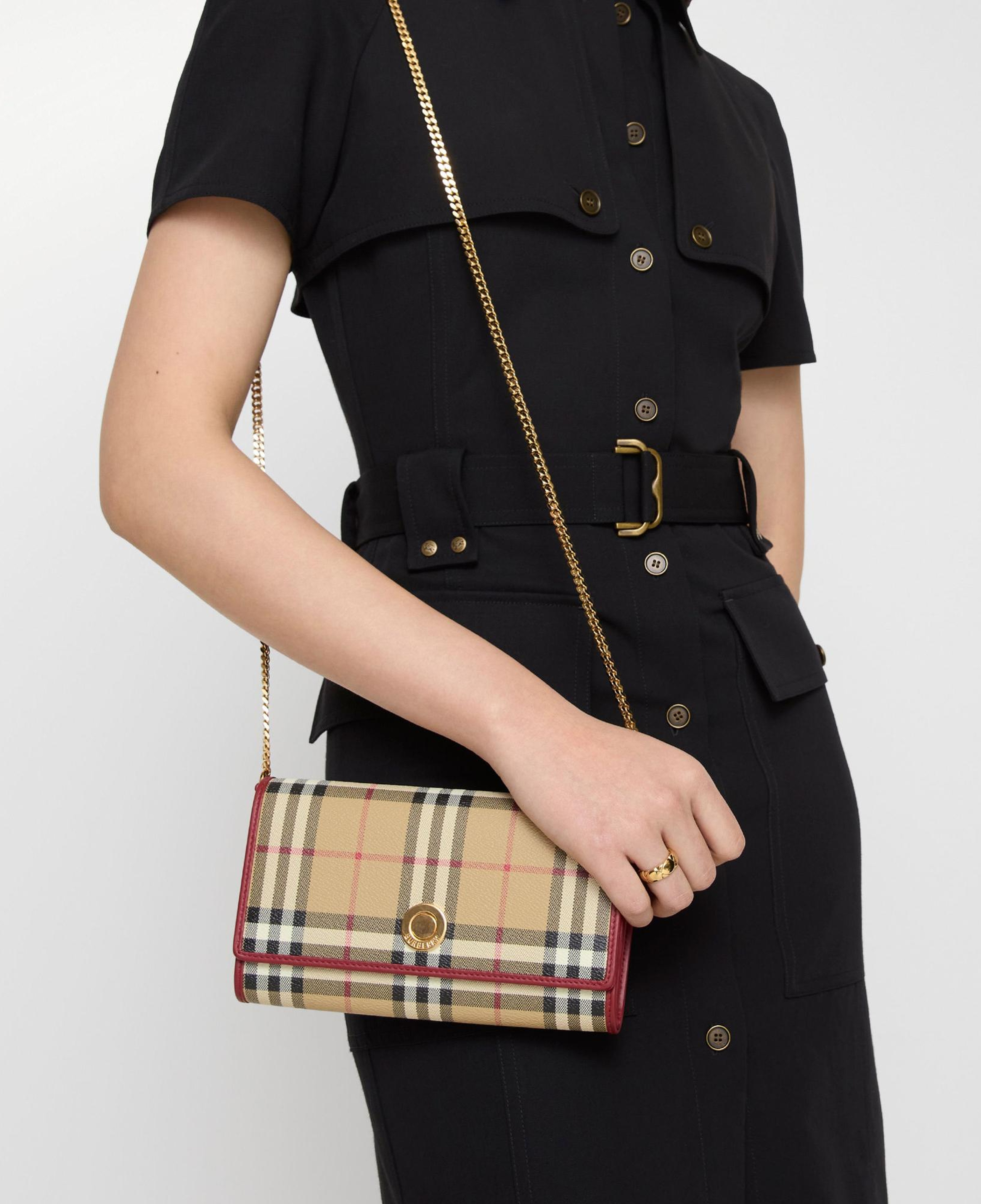 Burberry Hannah Kadın Bej Omuz Çantası