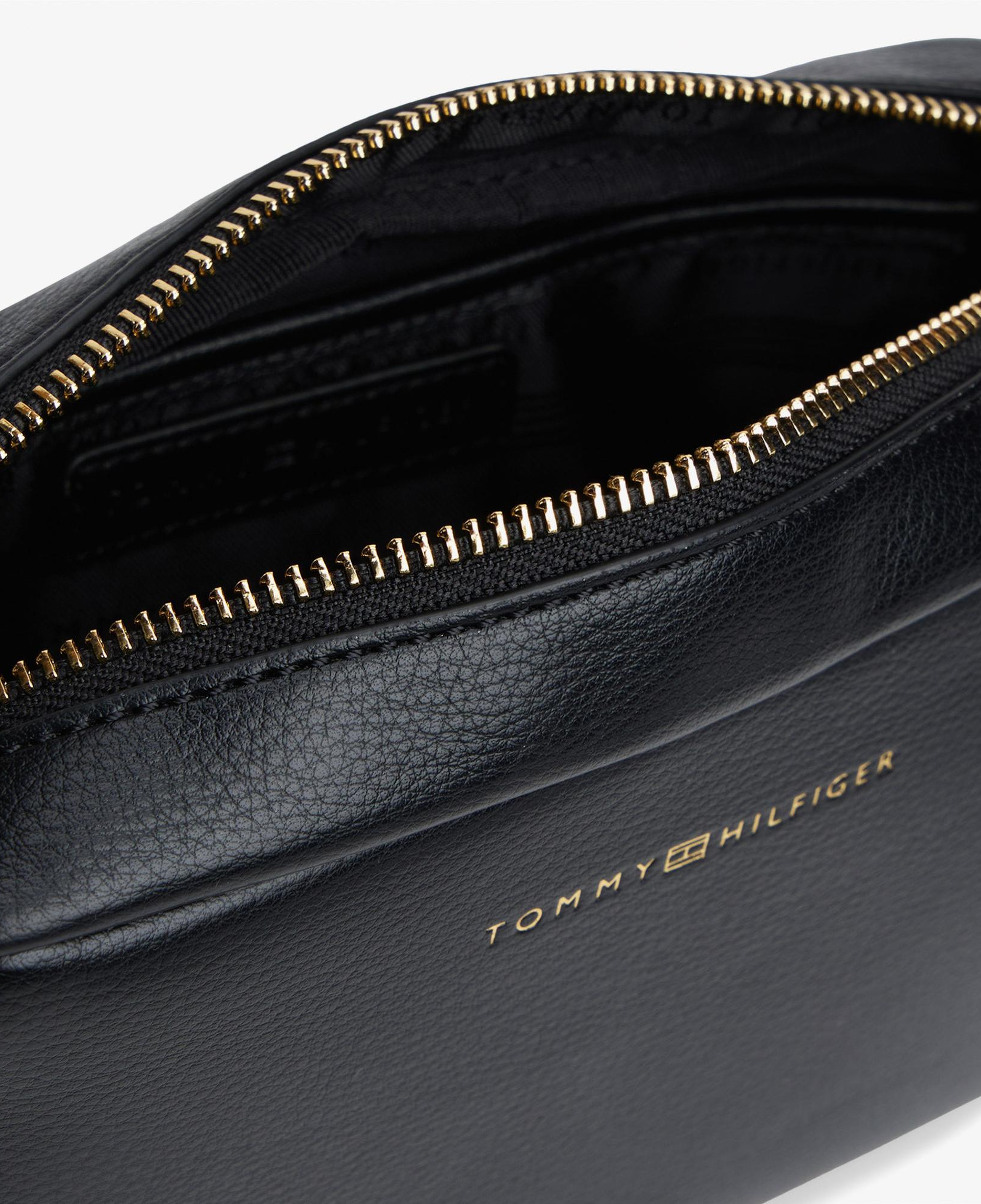 Tommy Hilfiger Logotape Kadın Siyah Çapraz Çanta