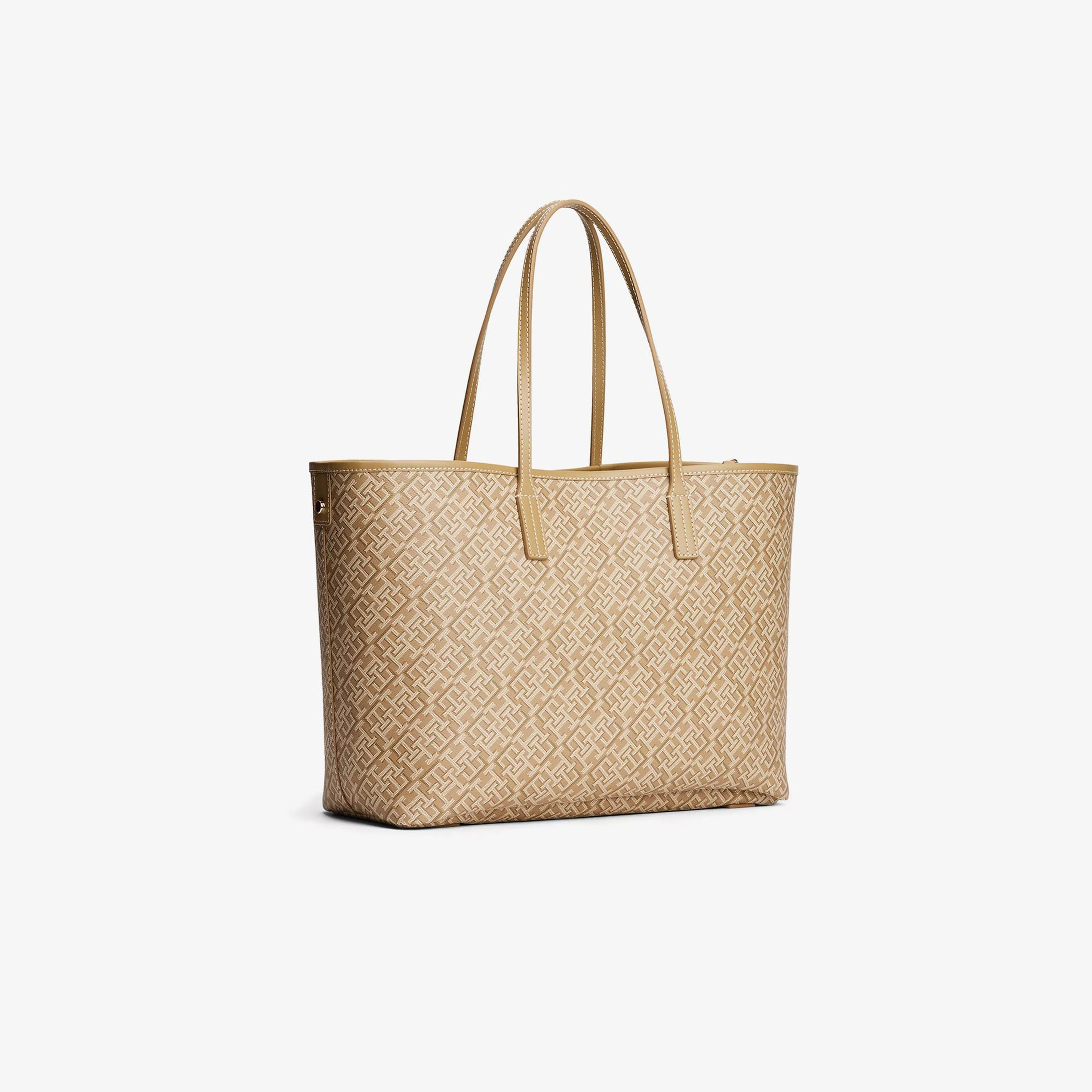 Tommy Hilfiger Monoplay Leather Kadın Bej Tote Çanta