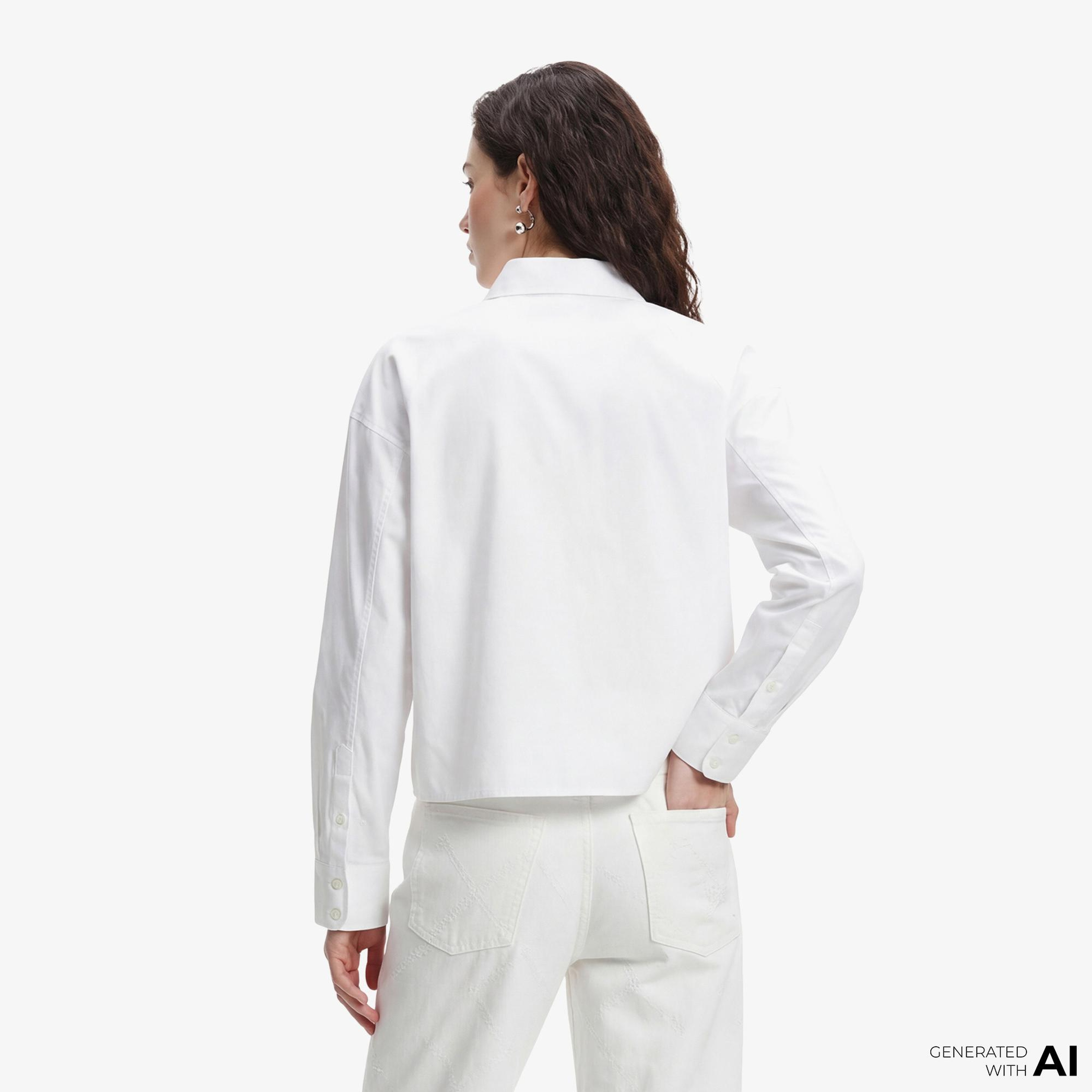 Calvin Klein Solid Boxy Cropped Kadın Beyaz Gömlek