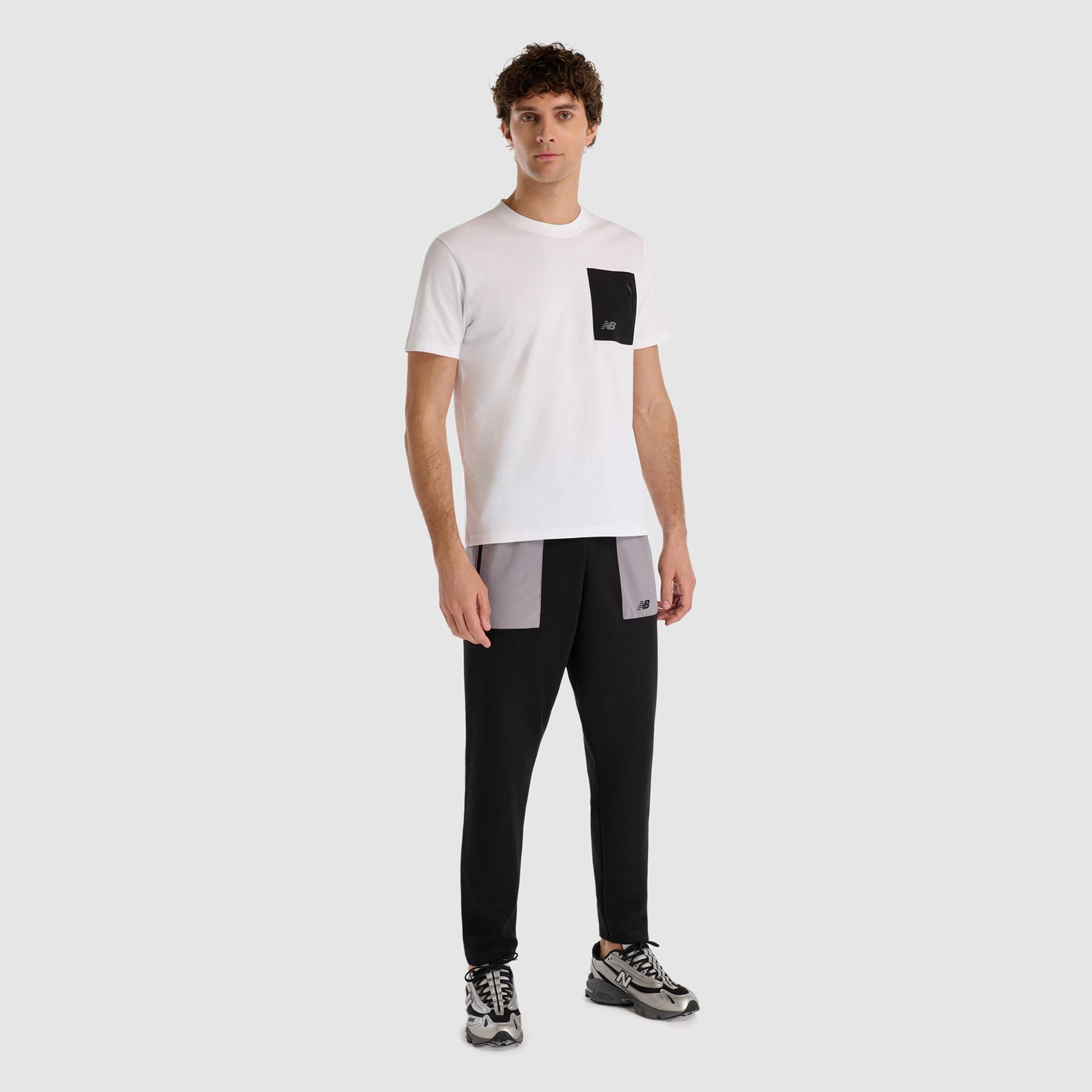 New Balance Erkek Beyaz T-Shirt