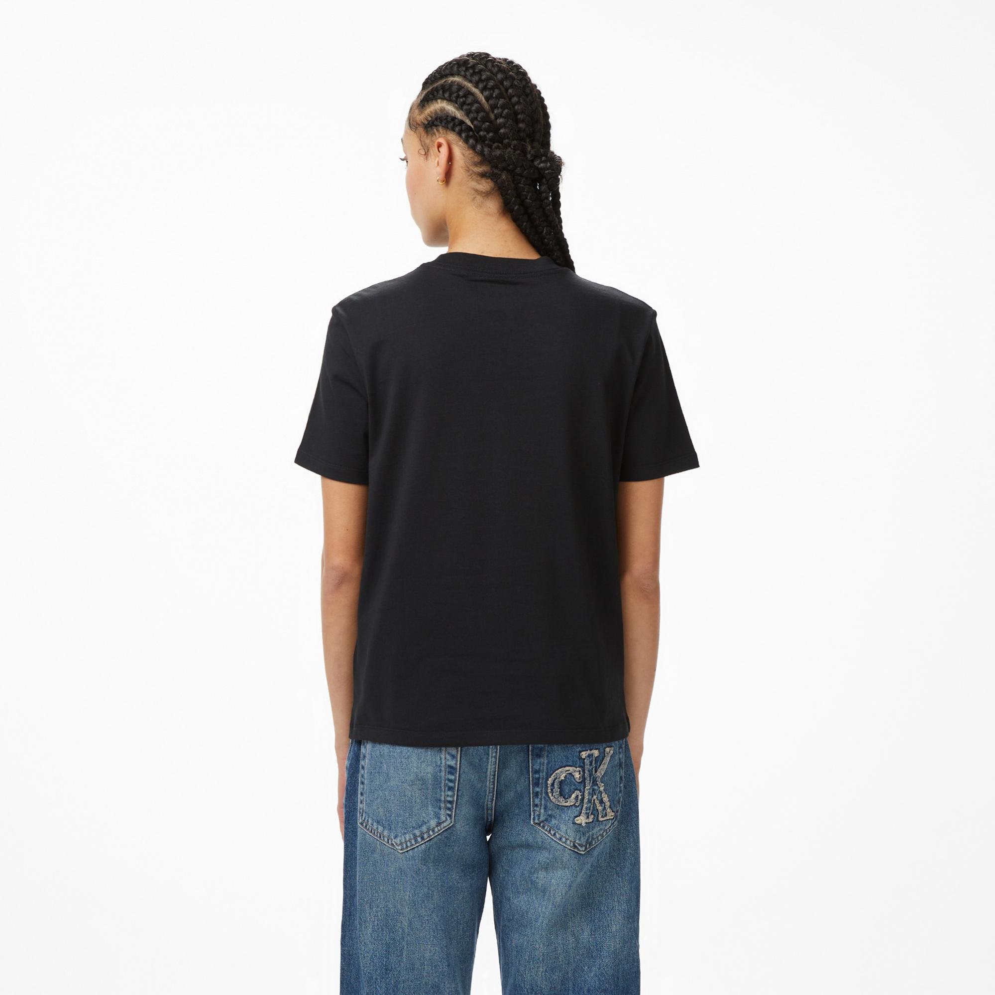 Calvin Klein Classic Graphic Kadın Siyah T-Shirt
