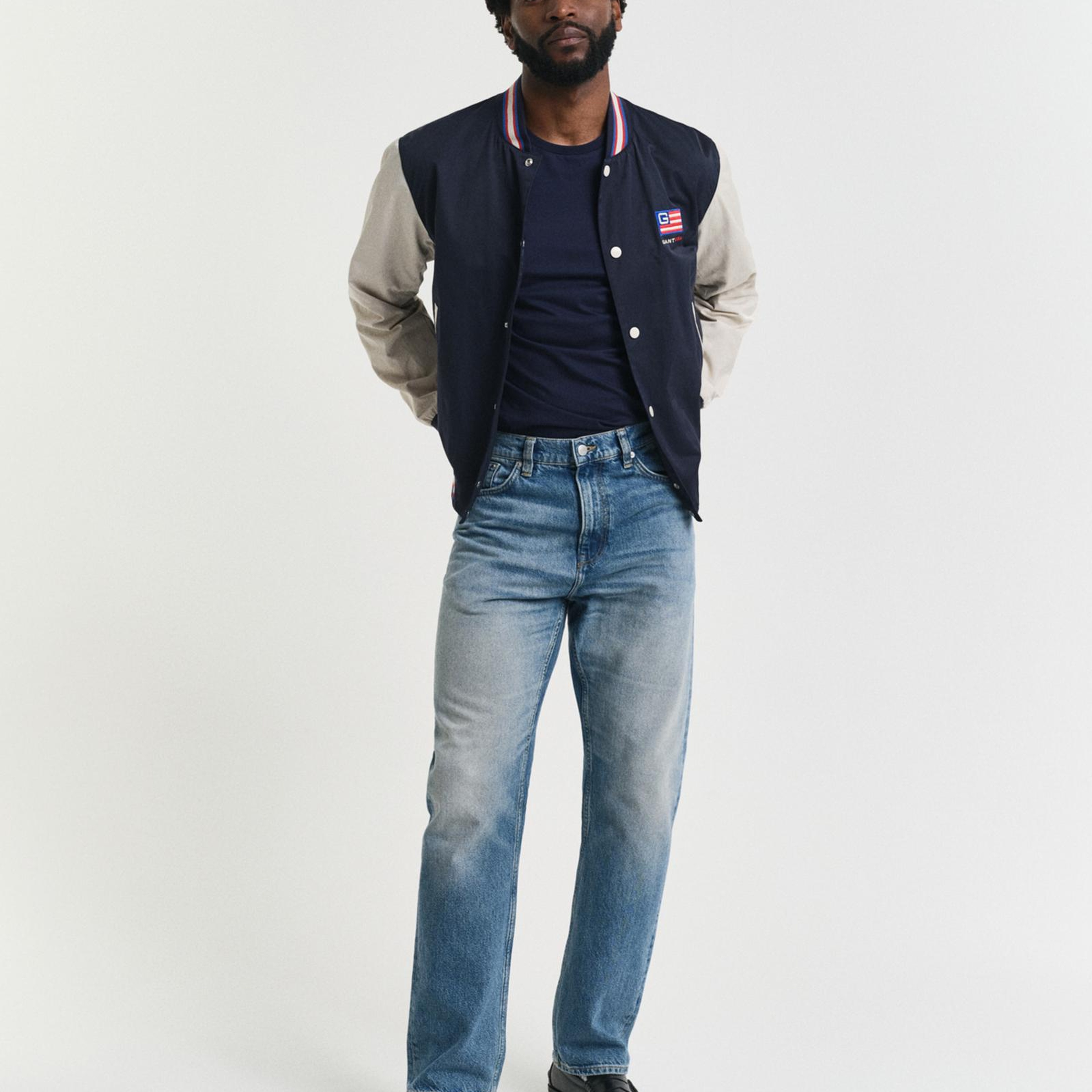 GANT Erkek Lacivert Regular Fit Bisiklet Yaka Logolu T-Shirt