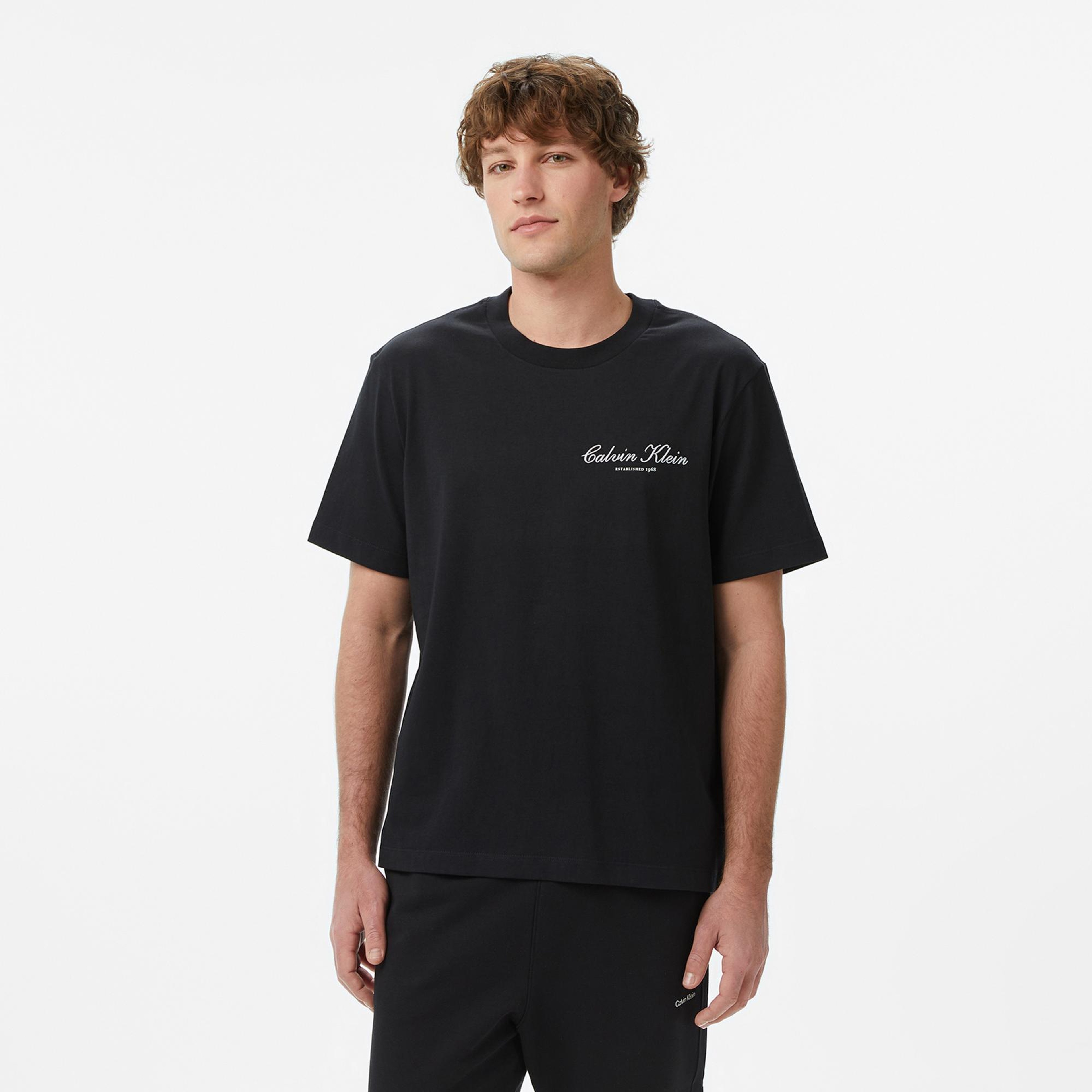 Calvin Klein 20S March Graphic Seasonal Erkek Siyah T-Shirt