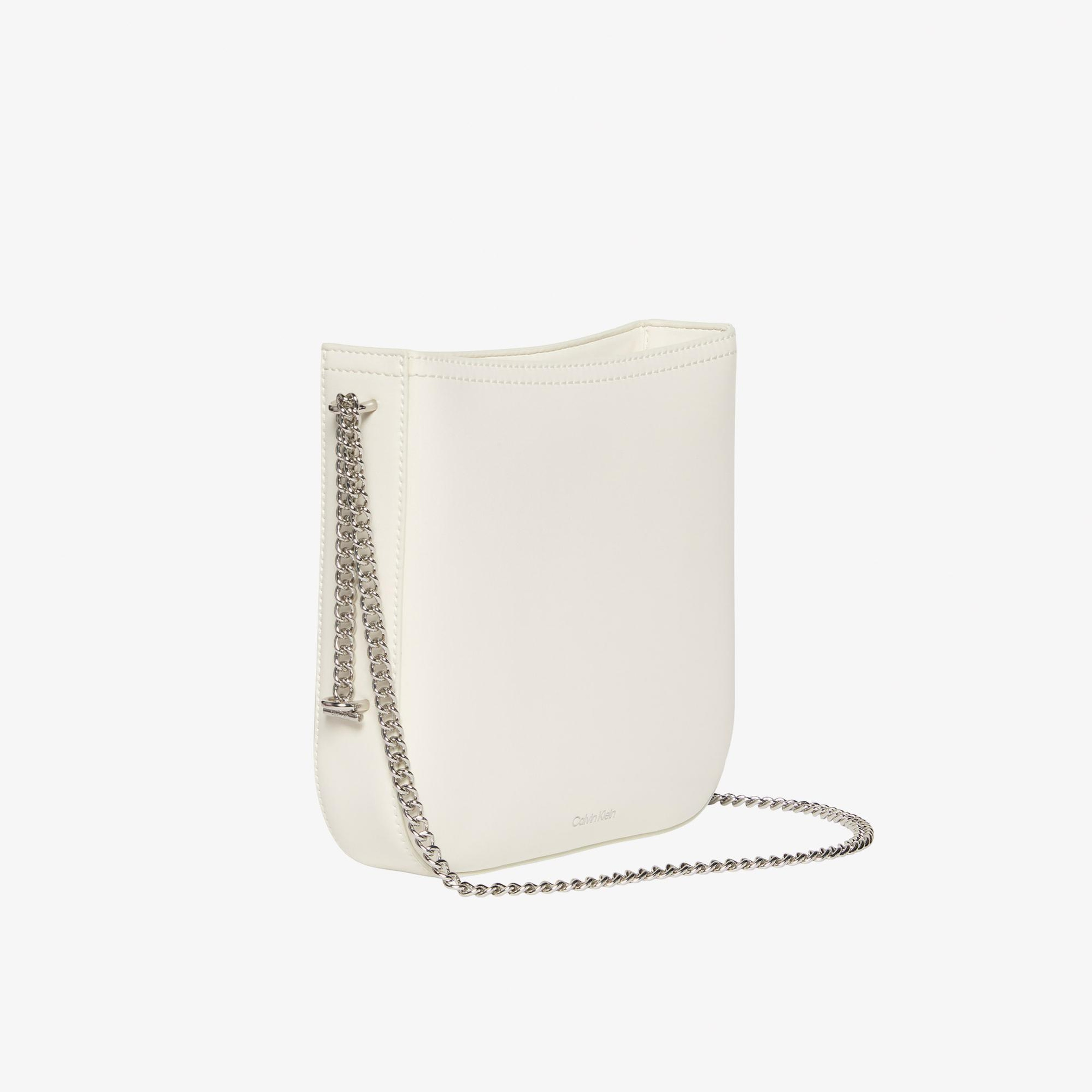 Calvin Klein Saddle With Chain Kadın Beyaz Çapraz Çanta