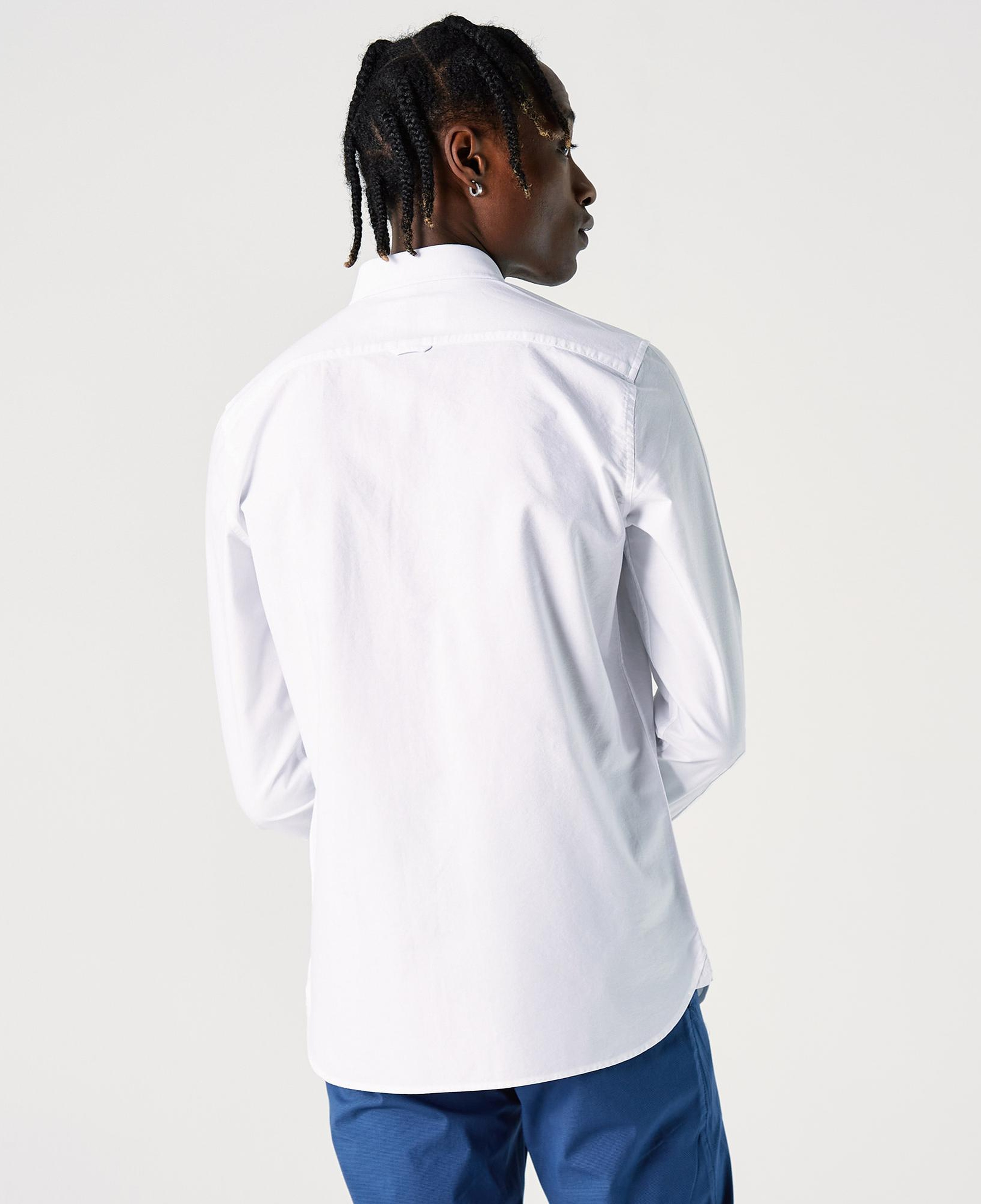 Erkek Slim Fit Düğmeli Yaka Beyaz Gömlek