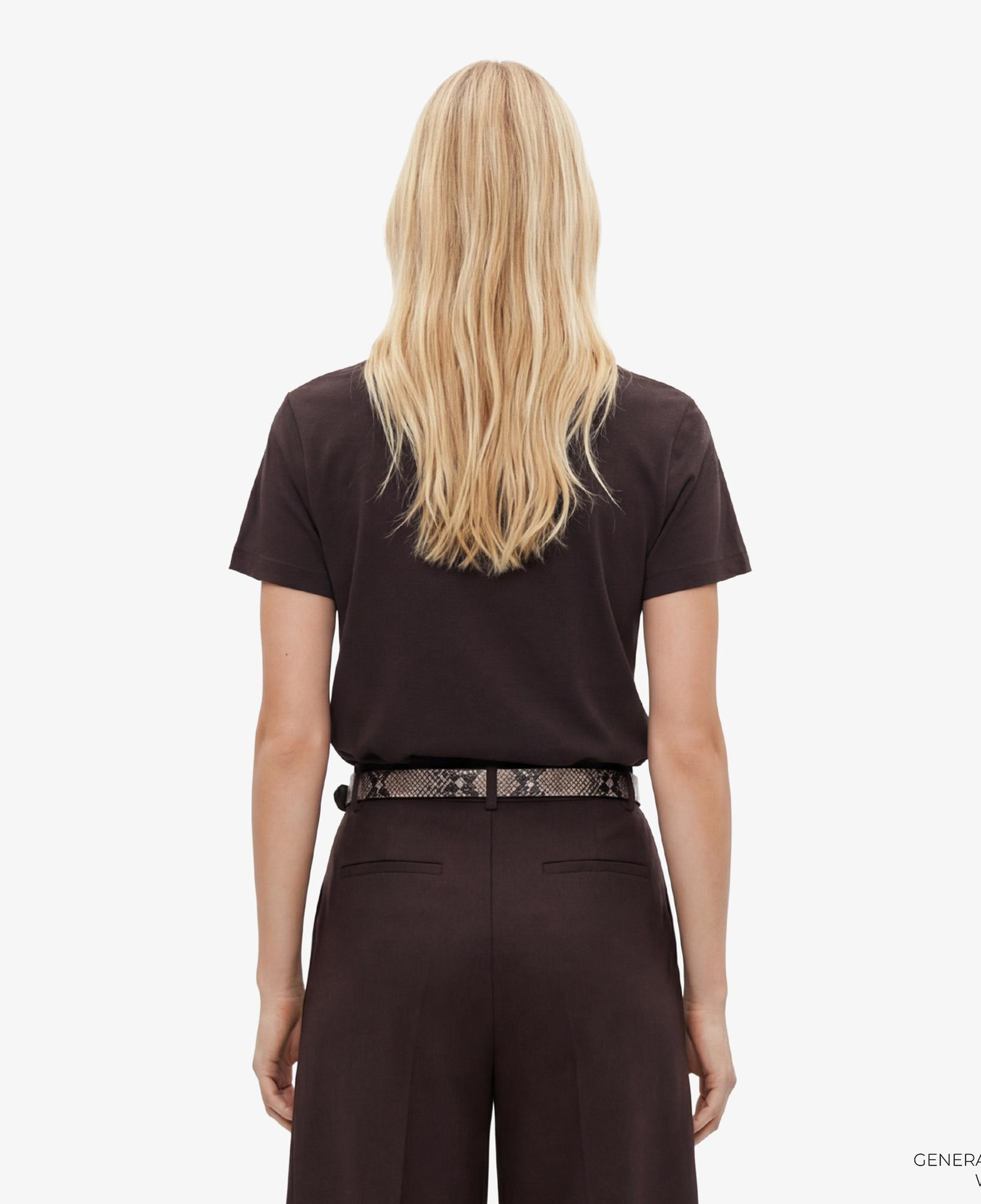 Guess Sonia Aktif Modal Karışımlı Slim Fit Kadın Kahverengi T-Shirt