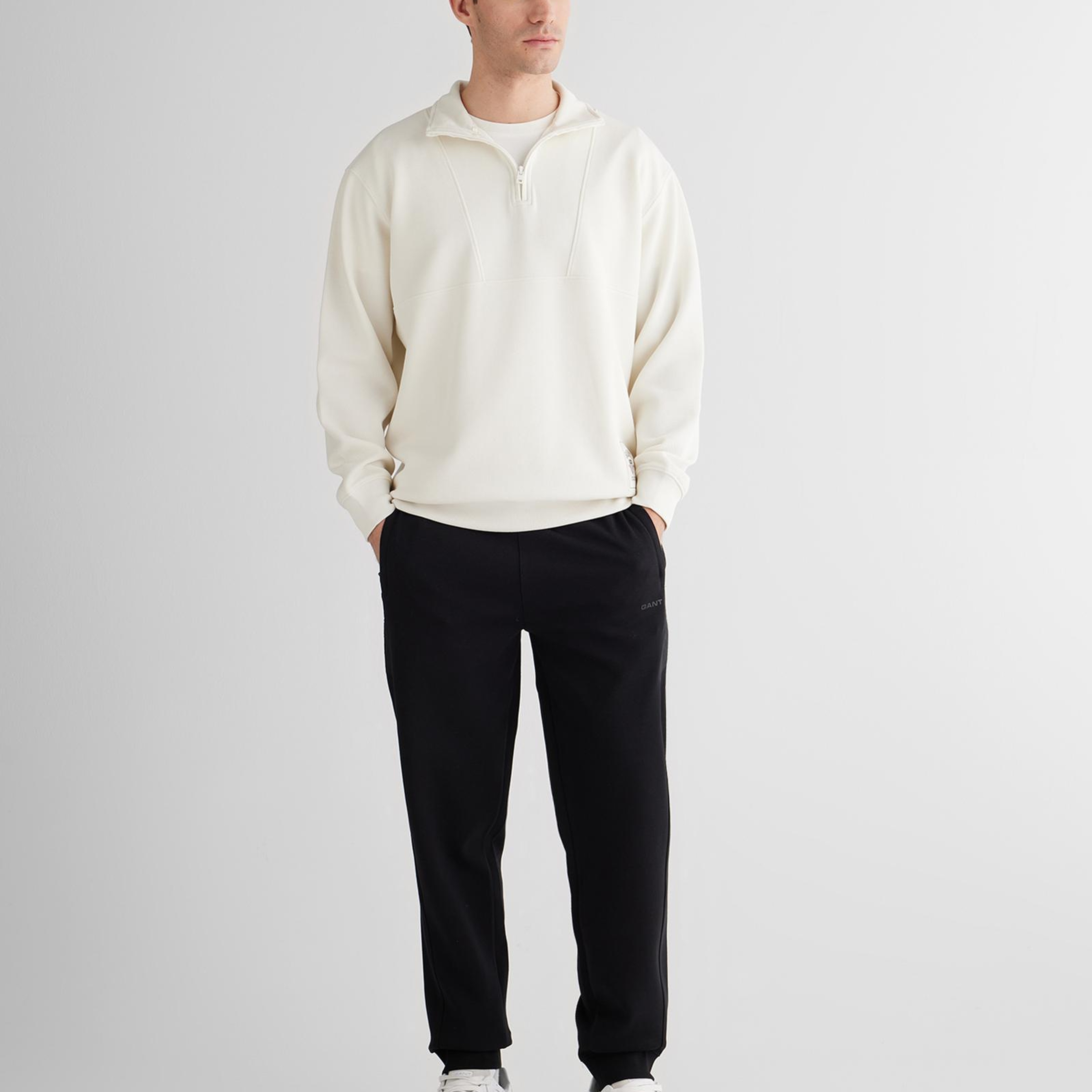 GANT Erkek Krem Relaxed Fit Sweatshirt