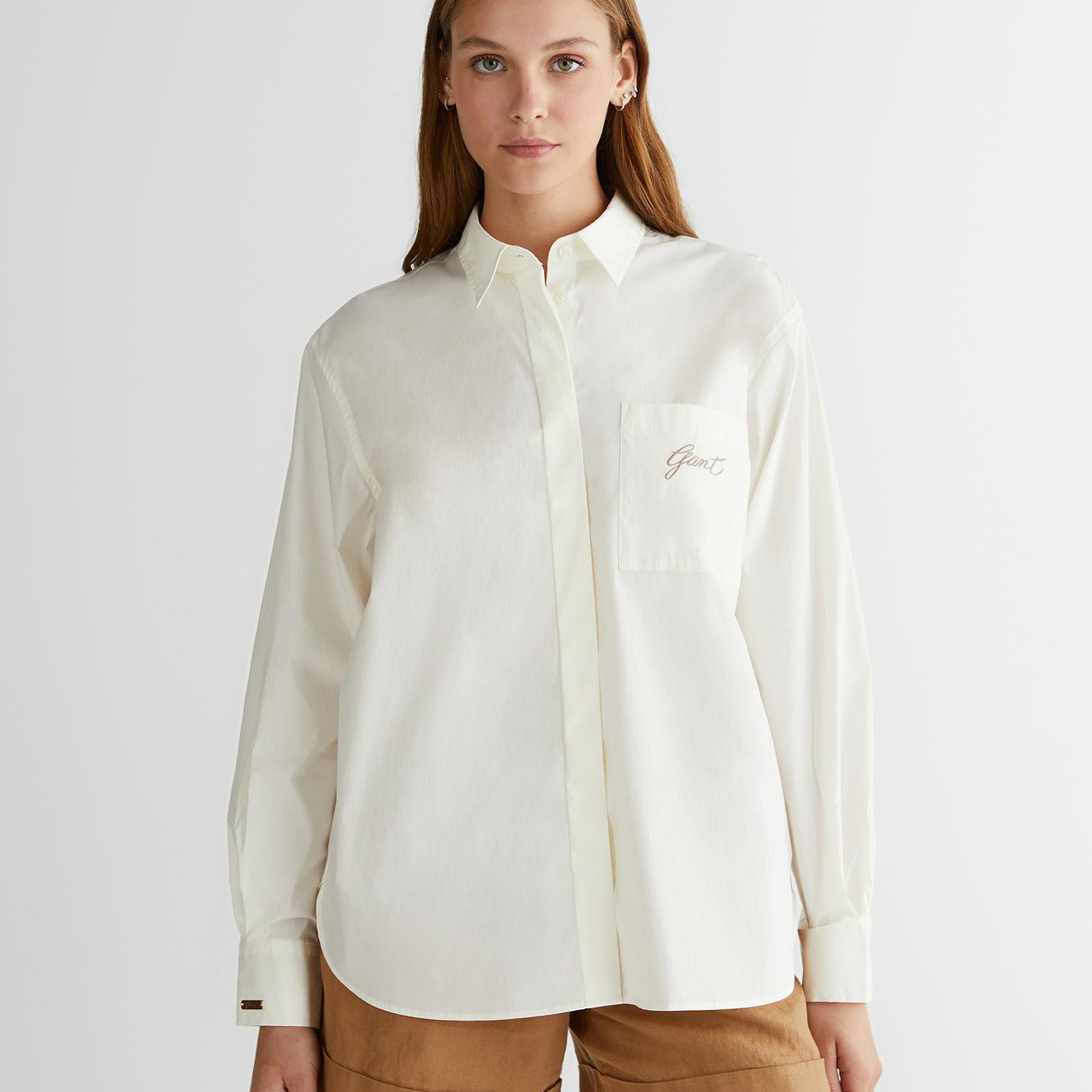 GANT Kadın Krem Klasik Yaka Gömlek